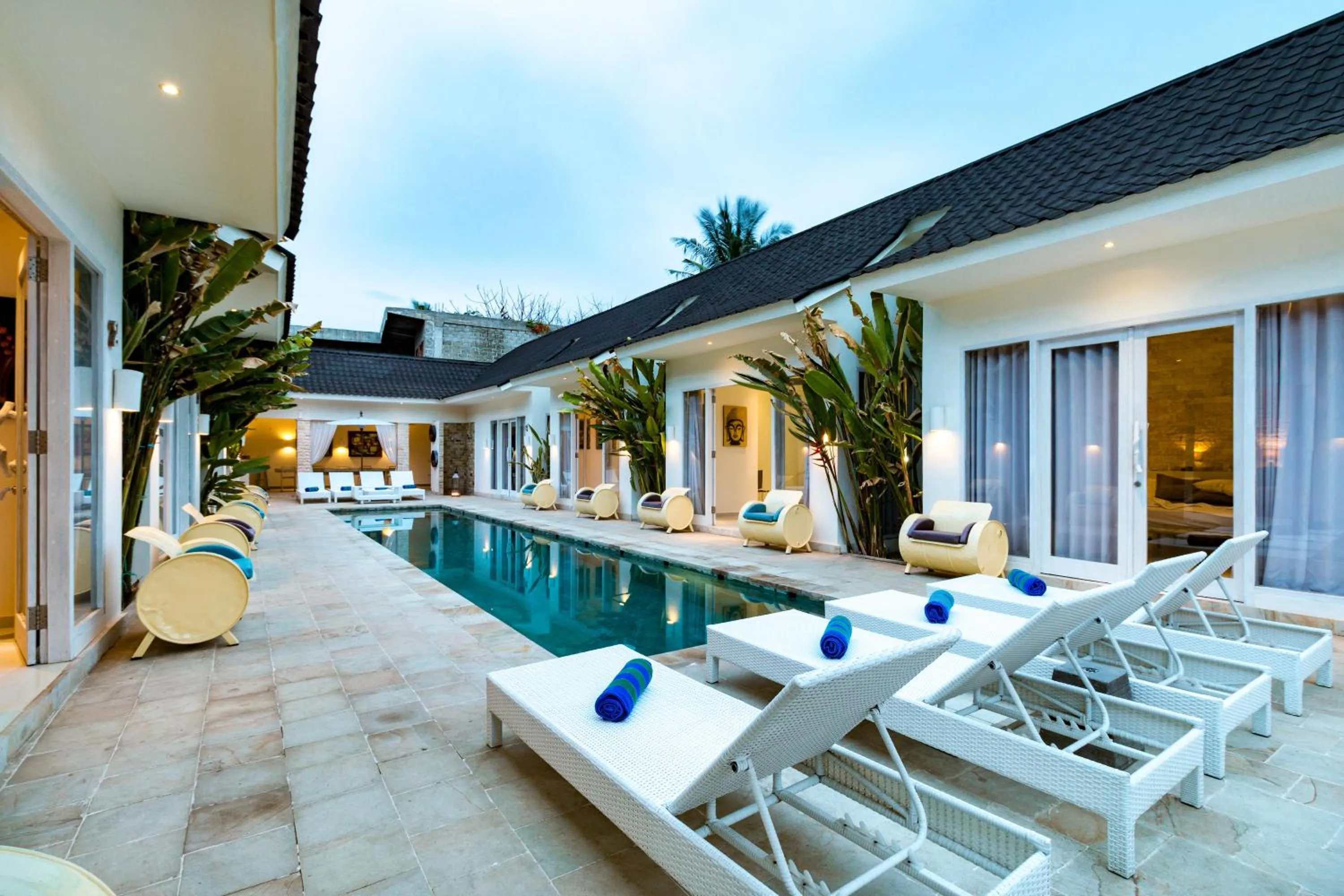 Swimming pool in Tamoa Boutique Hotel
