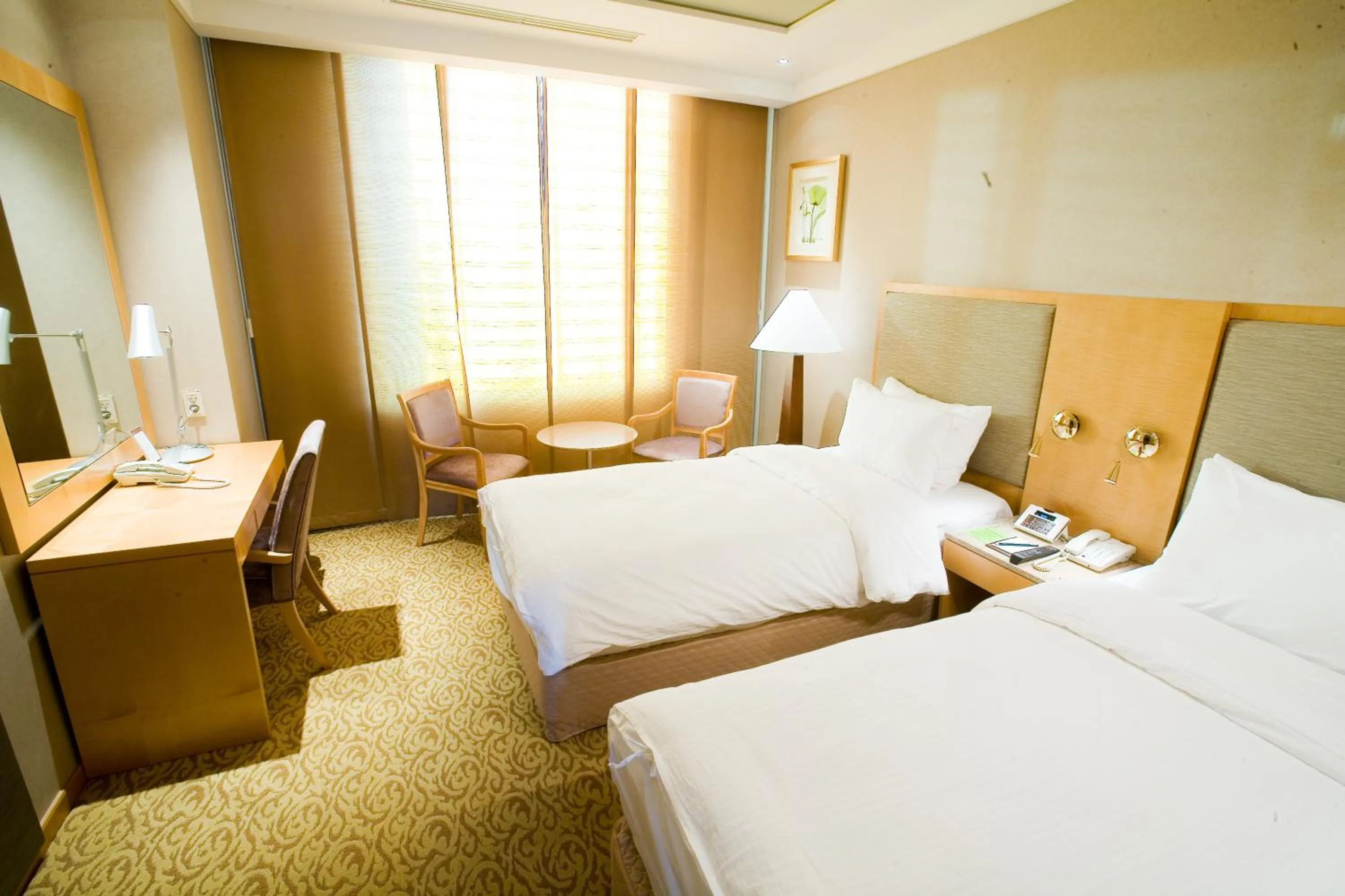 Grand Executive Twin Room in Daegu Grand Hotel