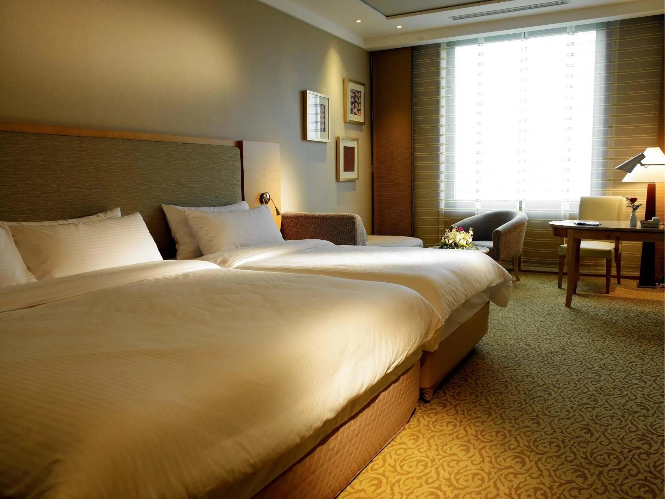 Bed in Daegu Grand Hotel