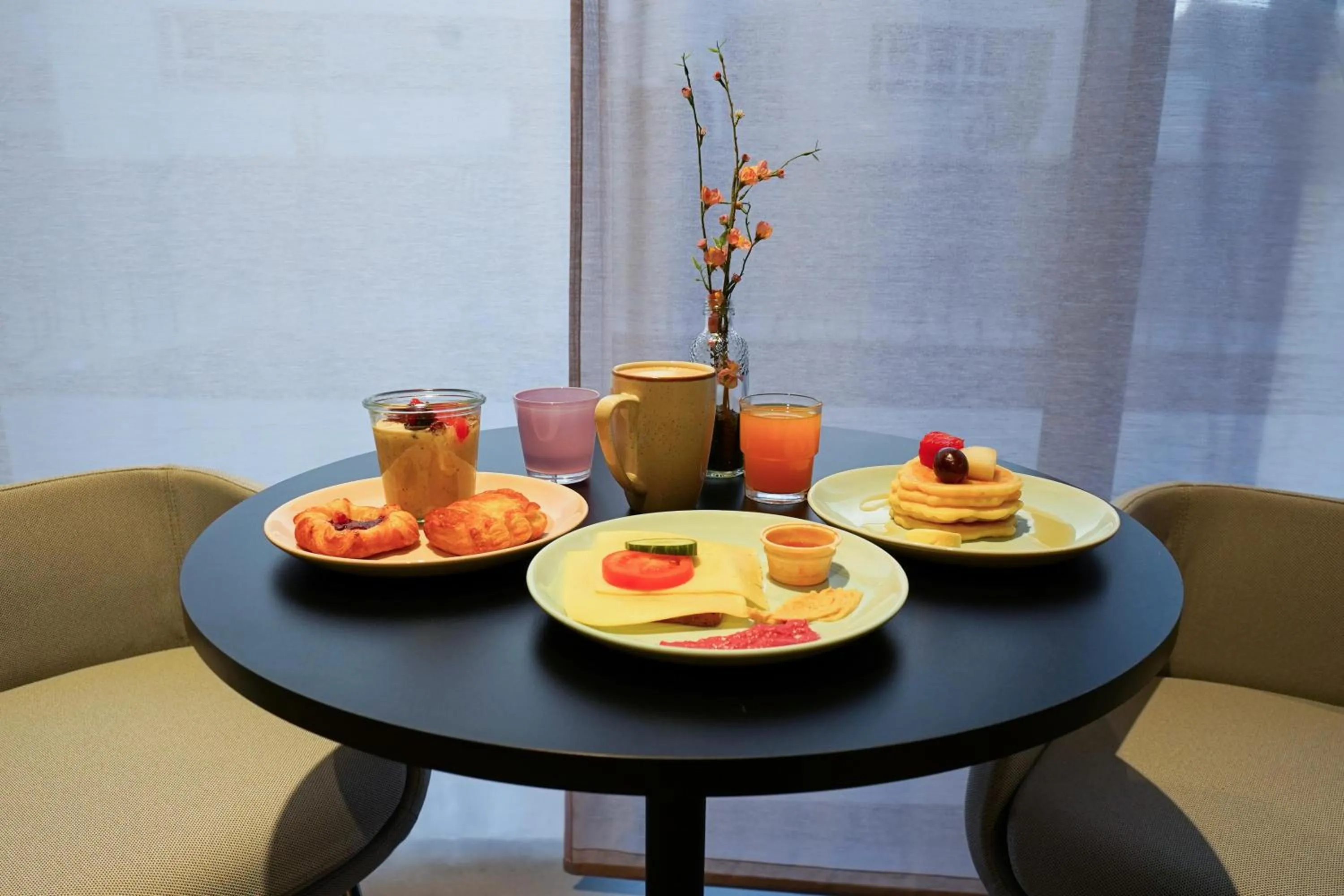 Food and drinks in Prize by Radisson, Osnabruck