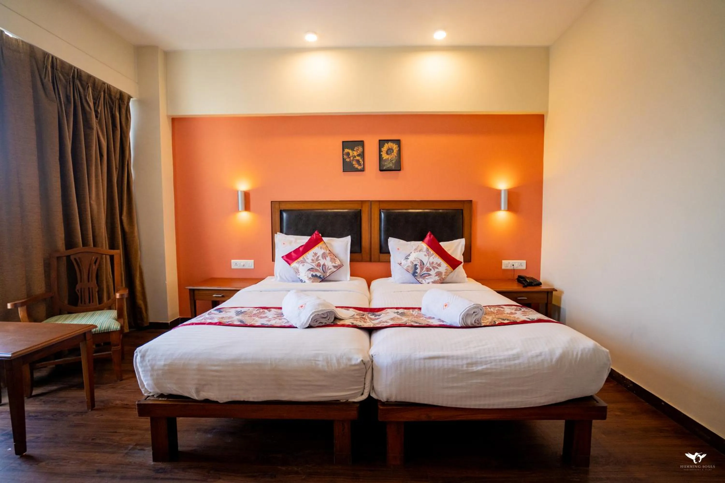 Photo of the whole room, Bed in Krishna Inn - Royal Hotels