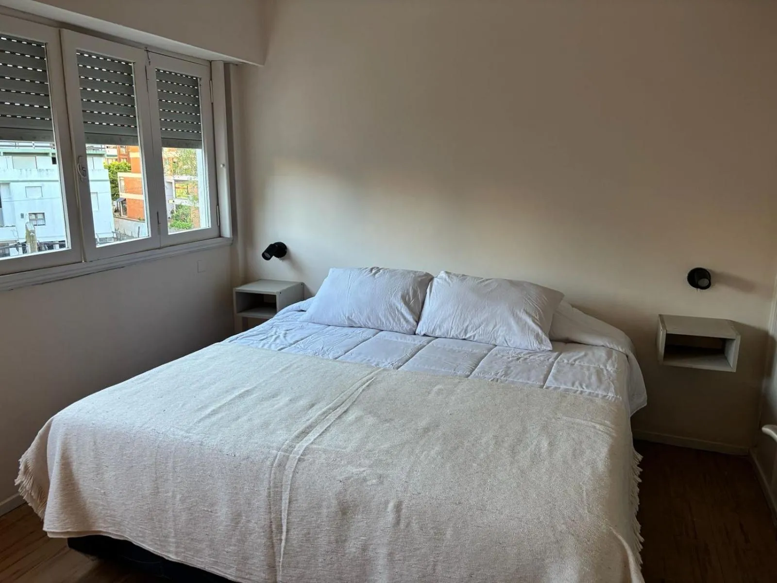 Double Room - single occupancy in black suites Pinamar
