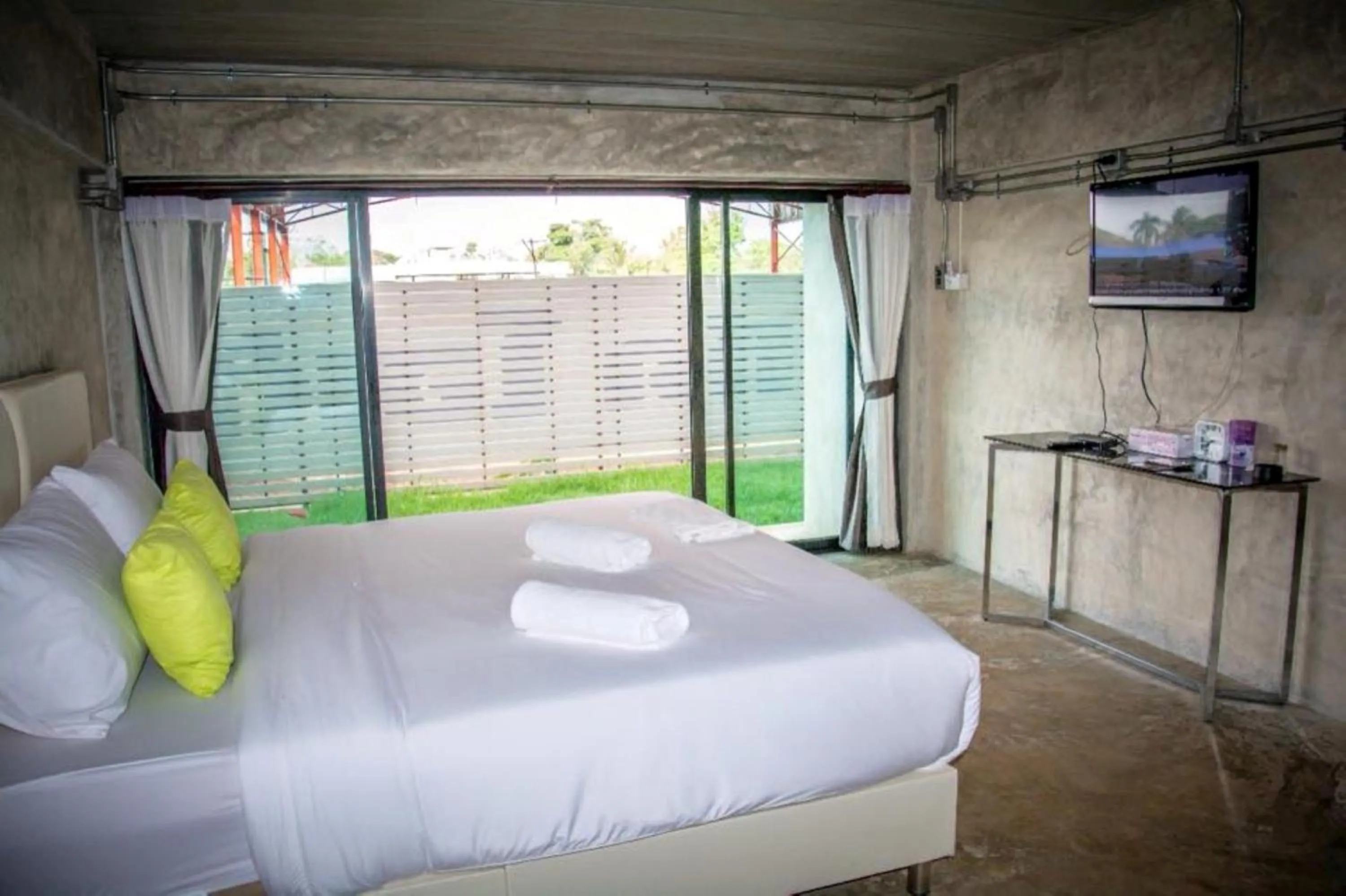 Bedroom, Bed in Sunee Boutique Hotel