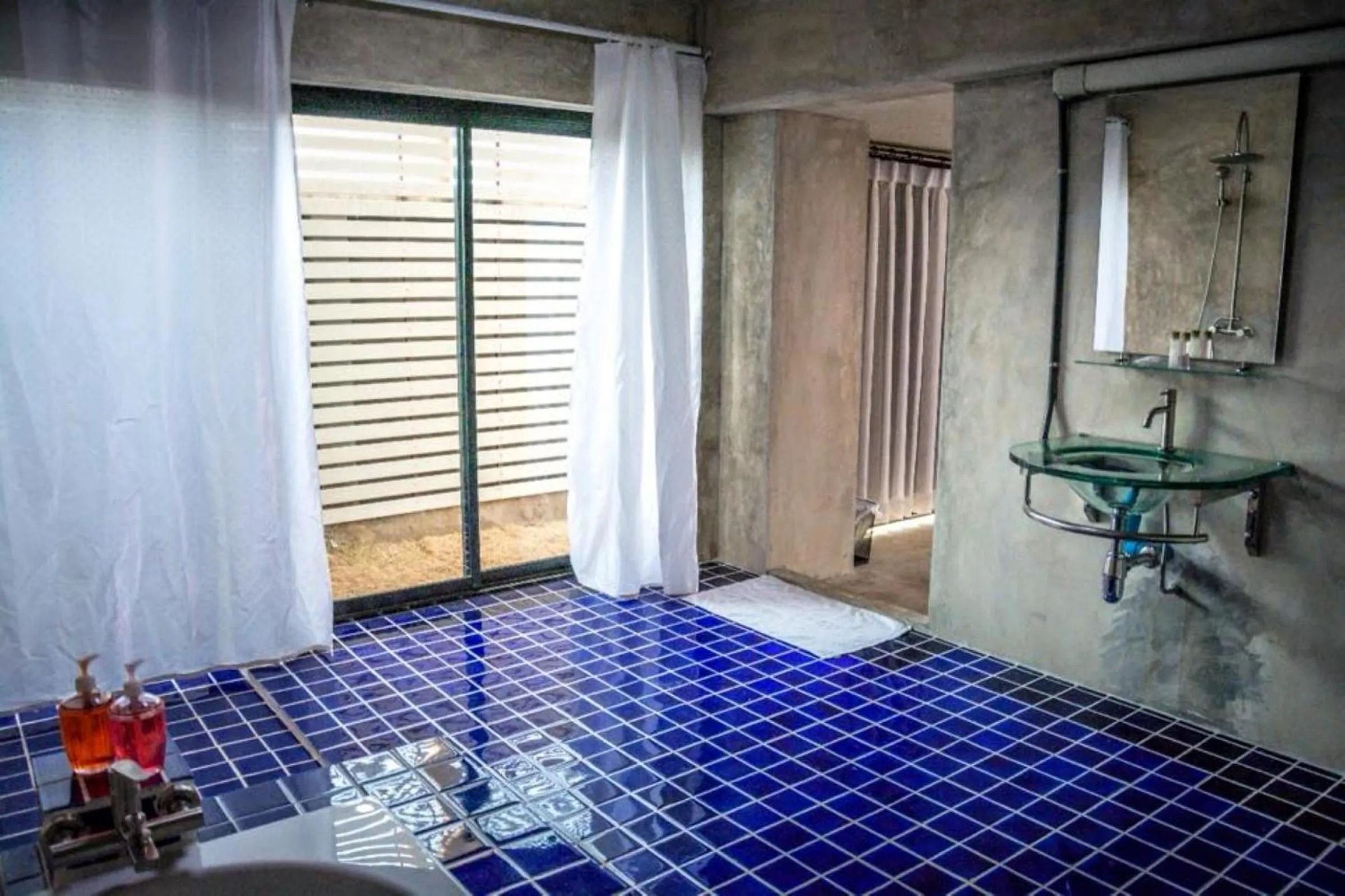 Bathroom in Sunee Boutique Hotel