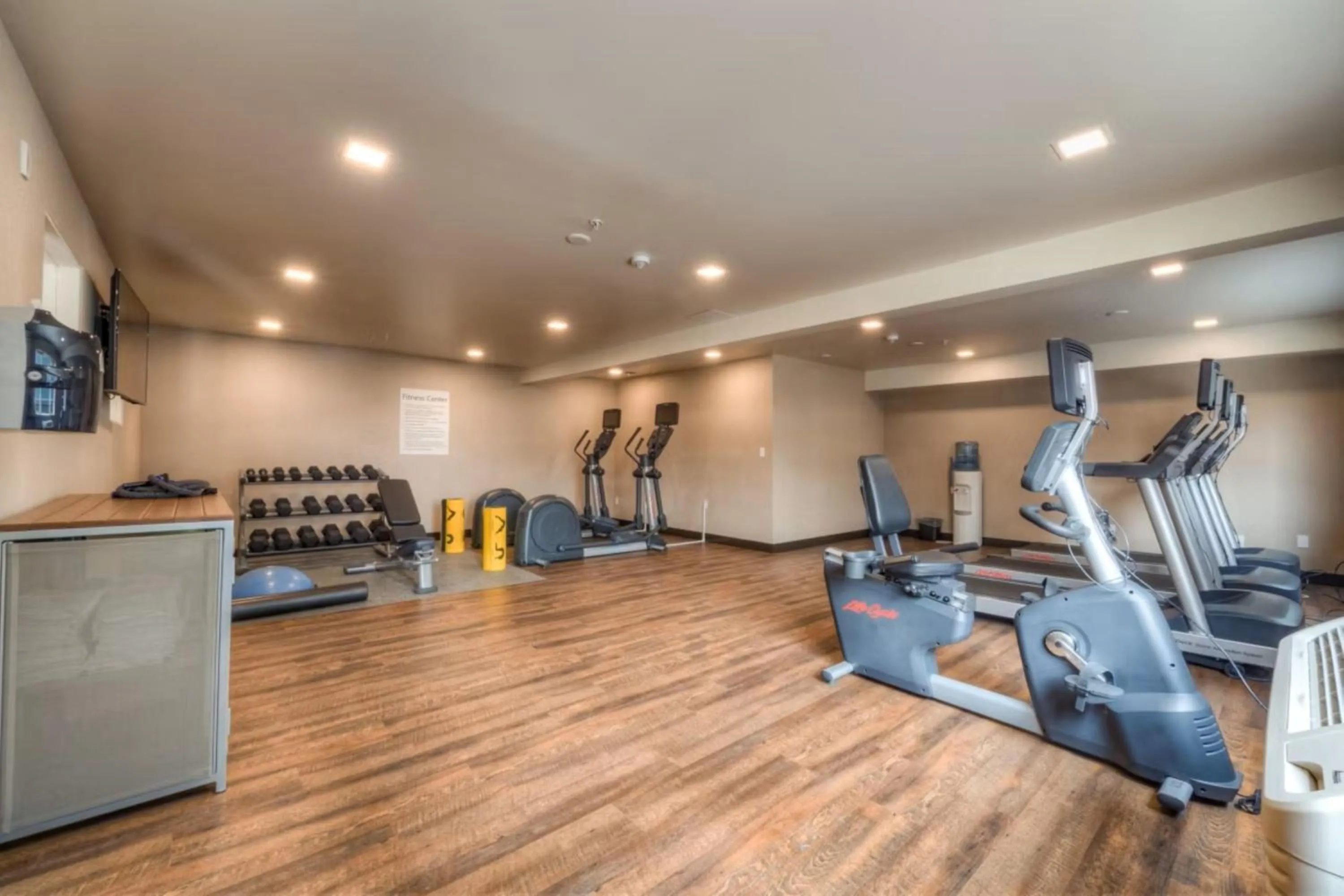 Fitness centre/facilities in Candlewood Suites Tacoma Mall by IHG