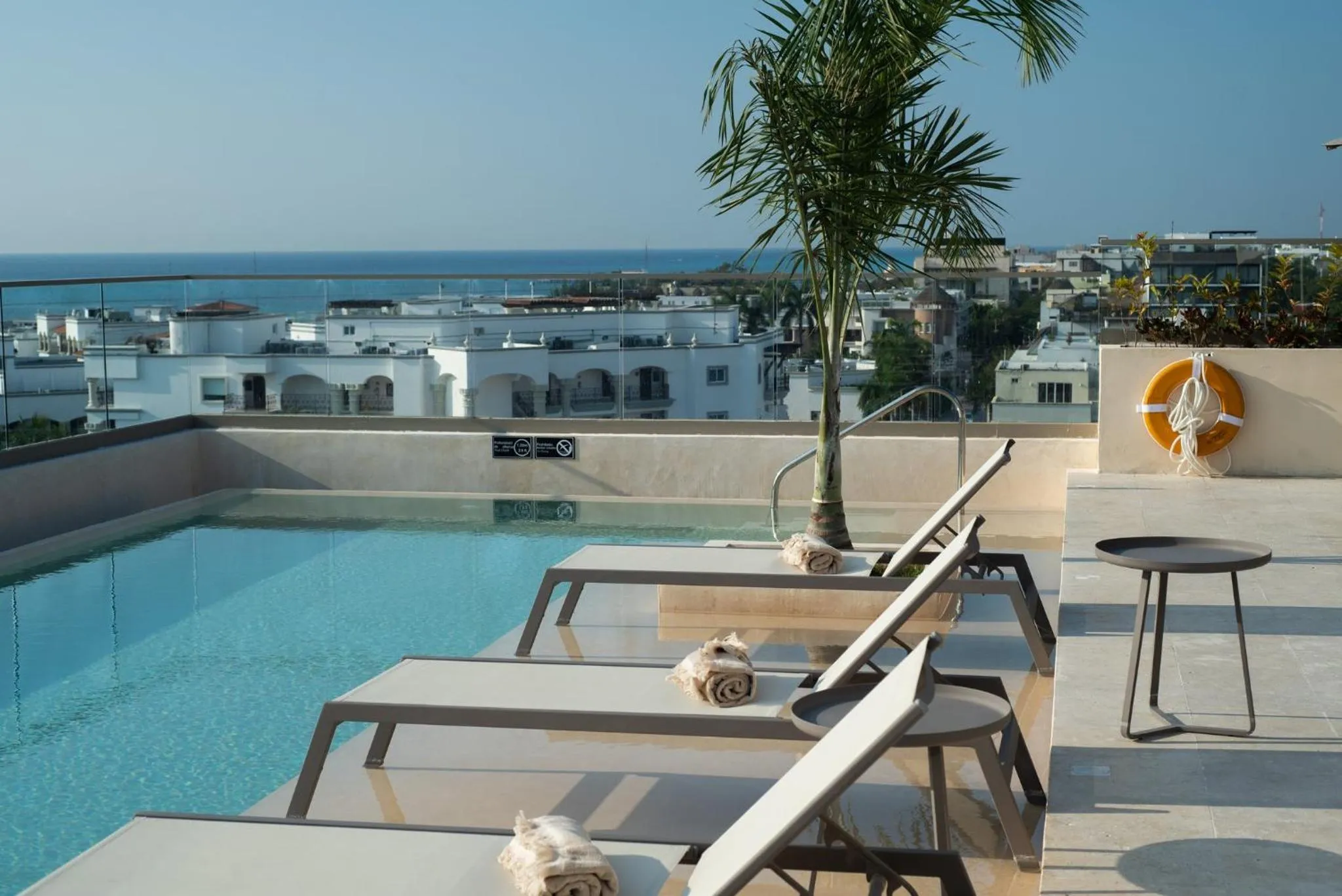 Swimming pool in Hotel Indigo Playa del Carmen by IHG