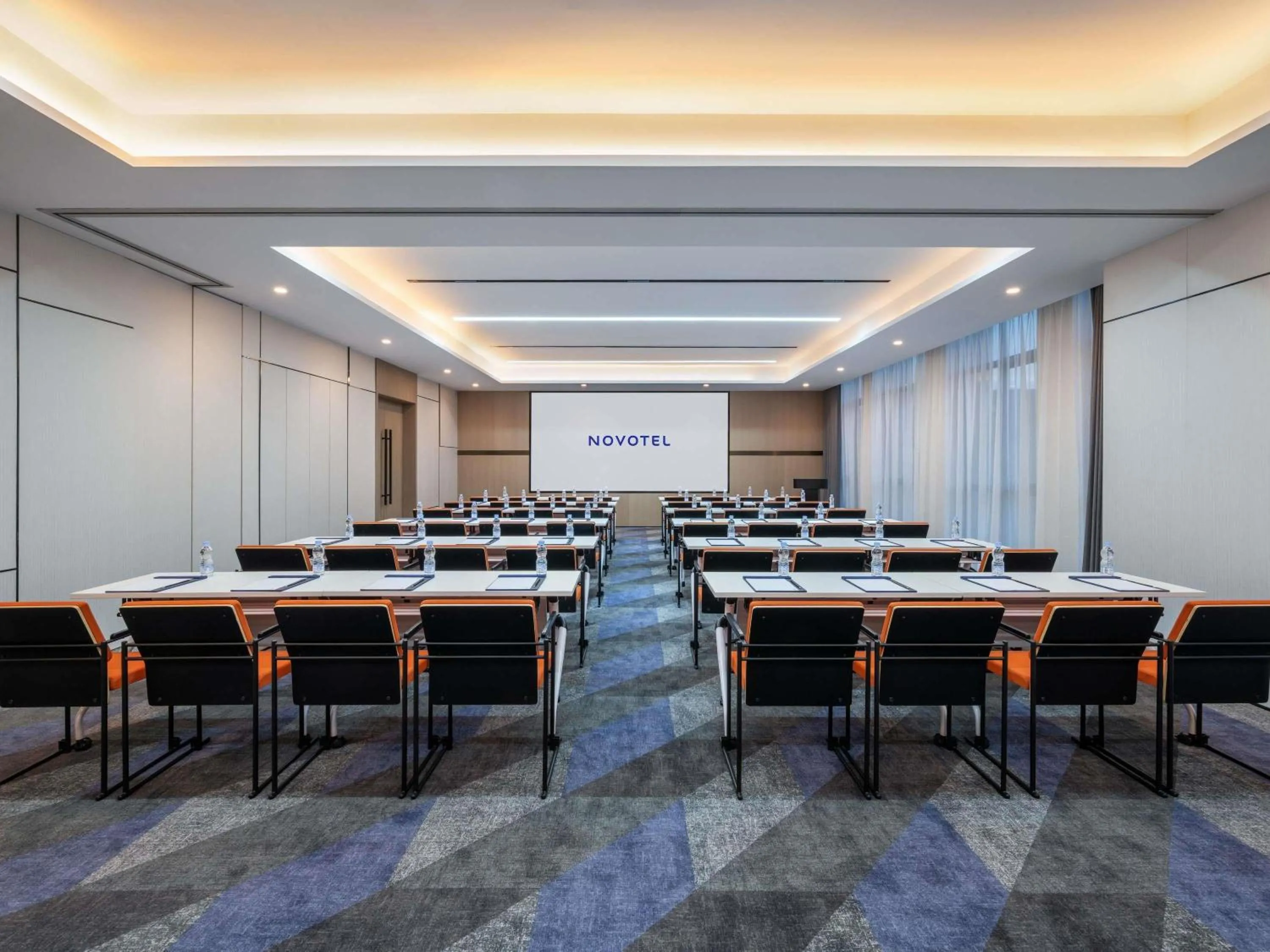 Meeting/conference room in Novotel Hangzhou Xintiandi