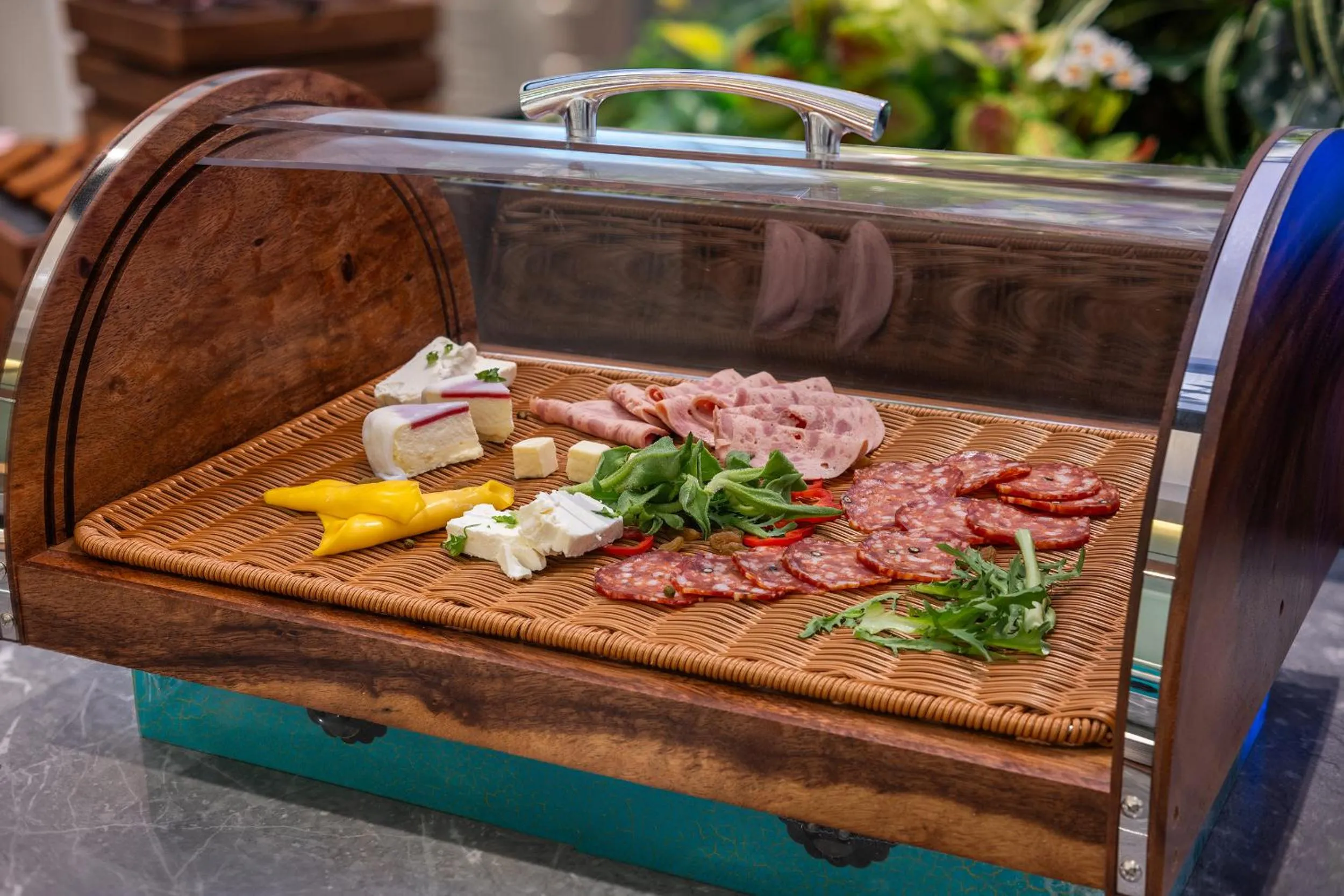 Restaurant/places to eat in Novotel Hangzhou Xintiandi