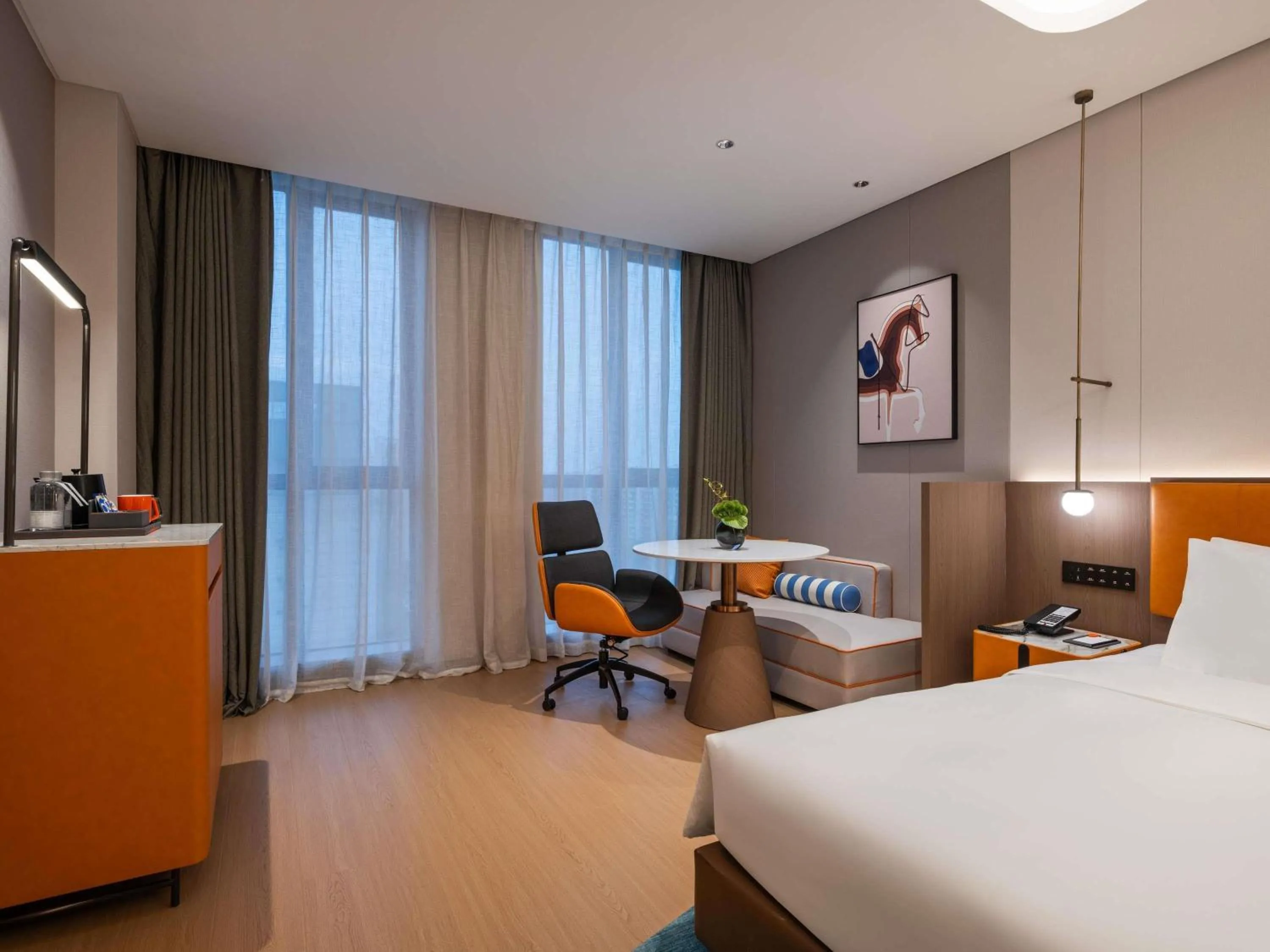 Bedroom, Bed in Novotel Hangzhou Xintiandi