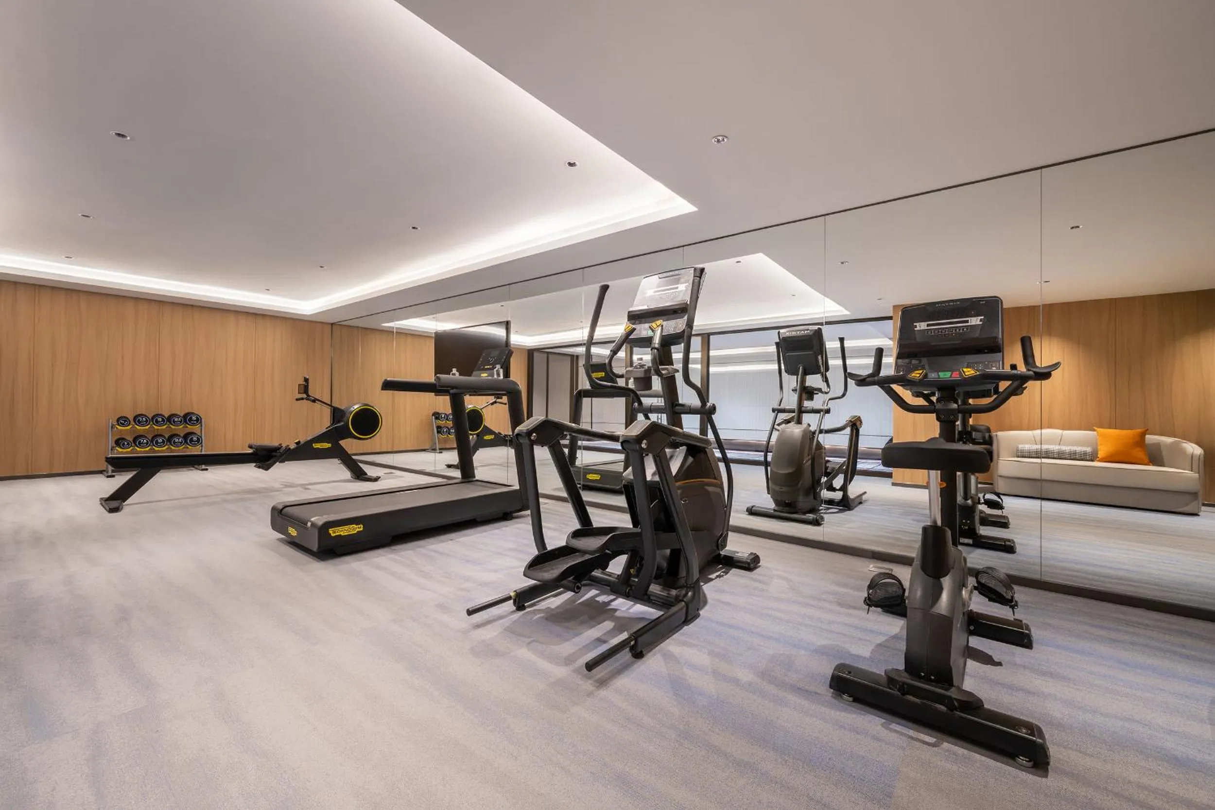 Fitness centre/facilities in Novotel Shanghai Hongqiao International Airport