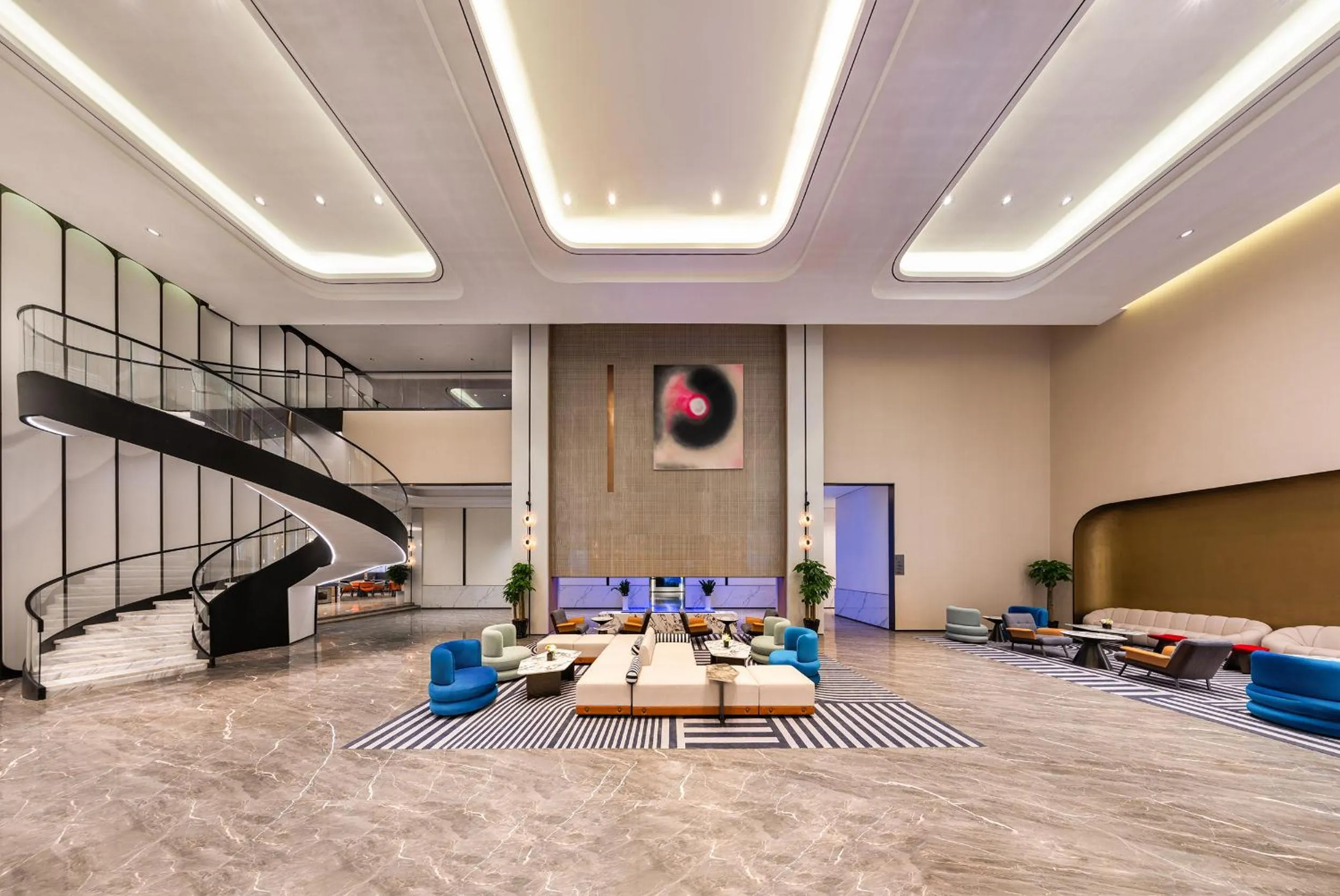 Lobby or reception in Novotel Shanghai Hongqiao International Airport
