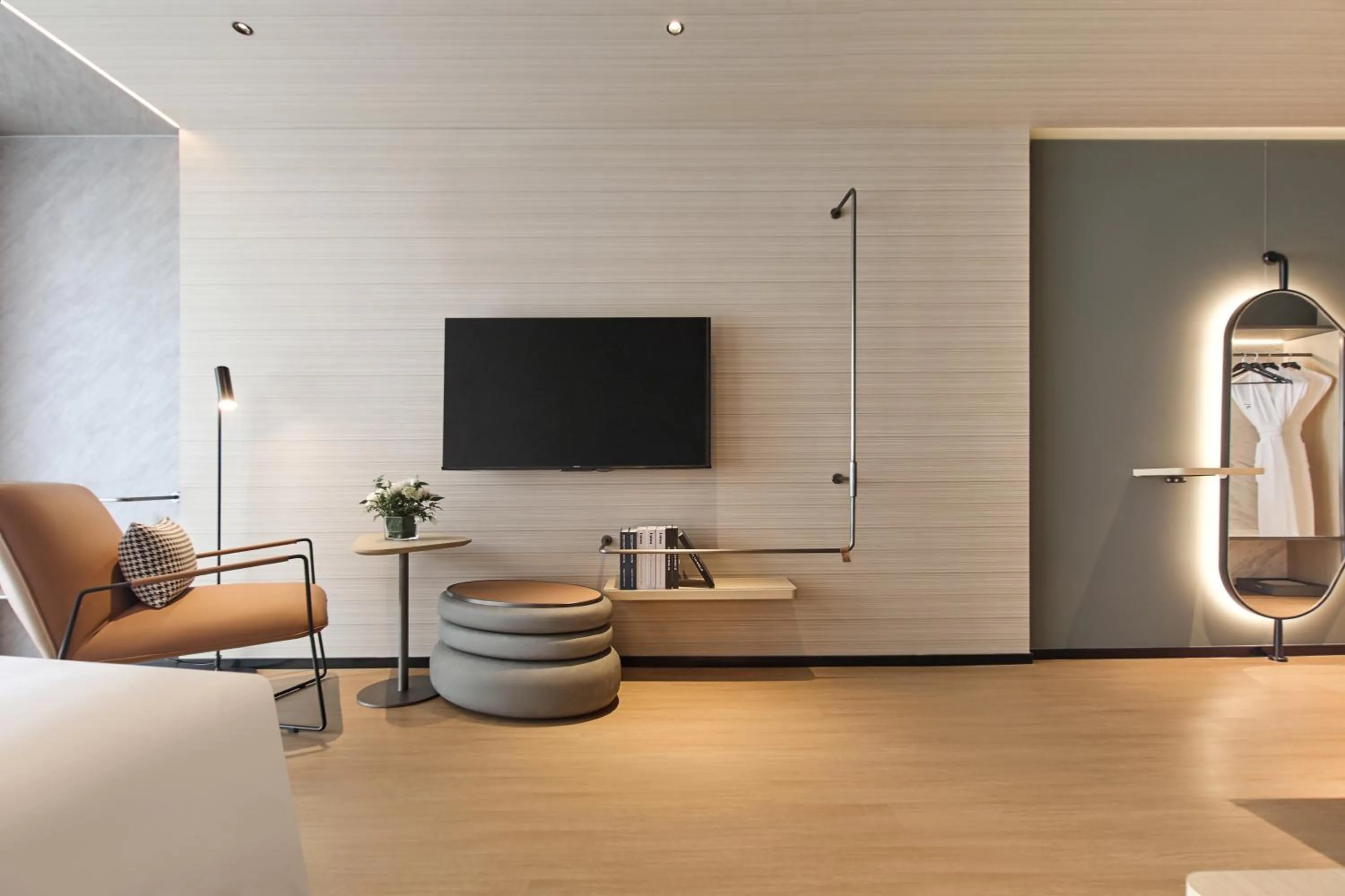 TV and multimedia in Novotel Yinchuan Lanxigu