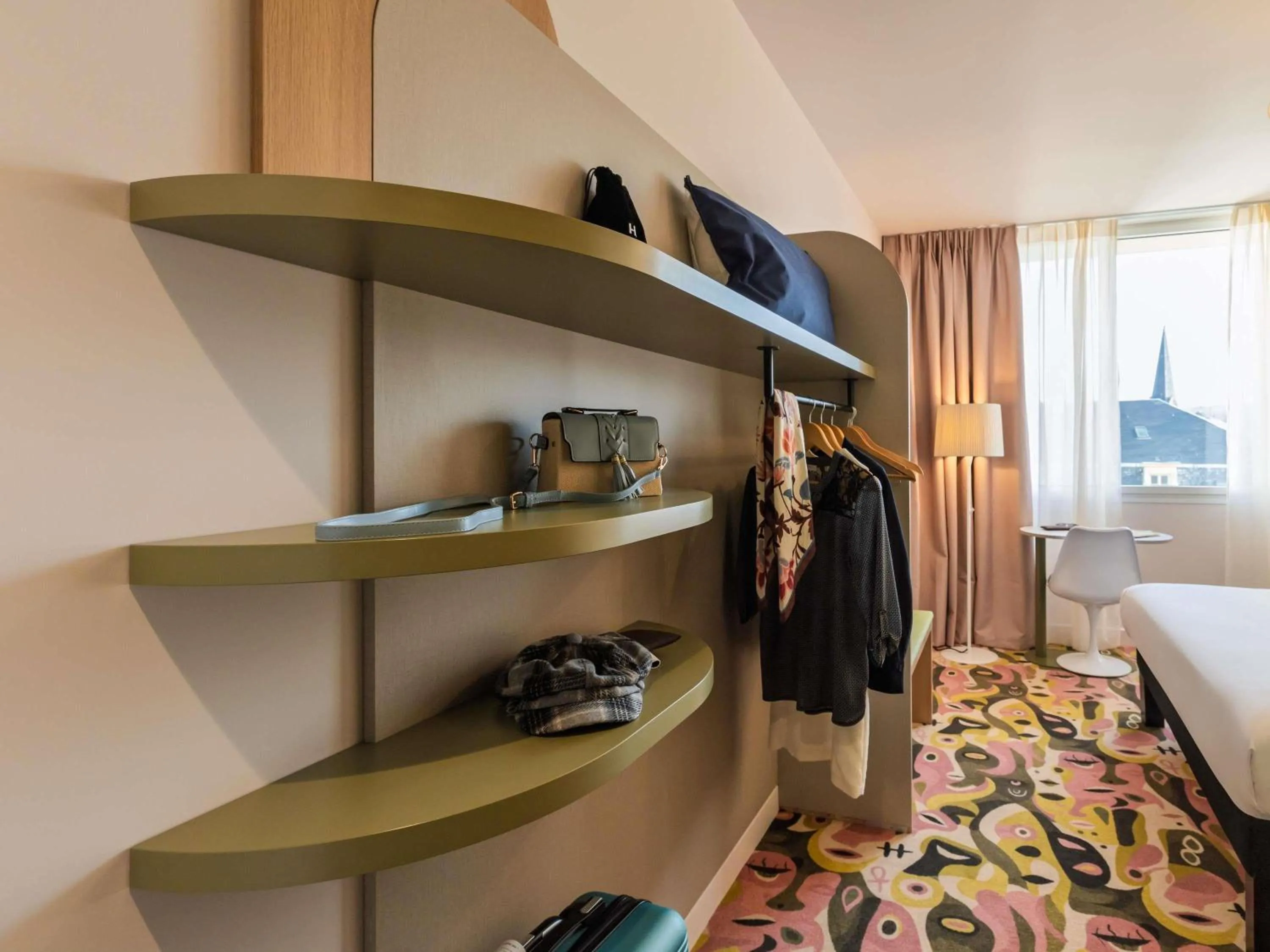 Bedroom, Bed in ibis Styles Metz Centre