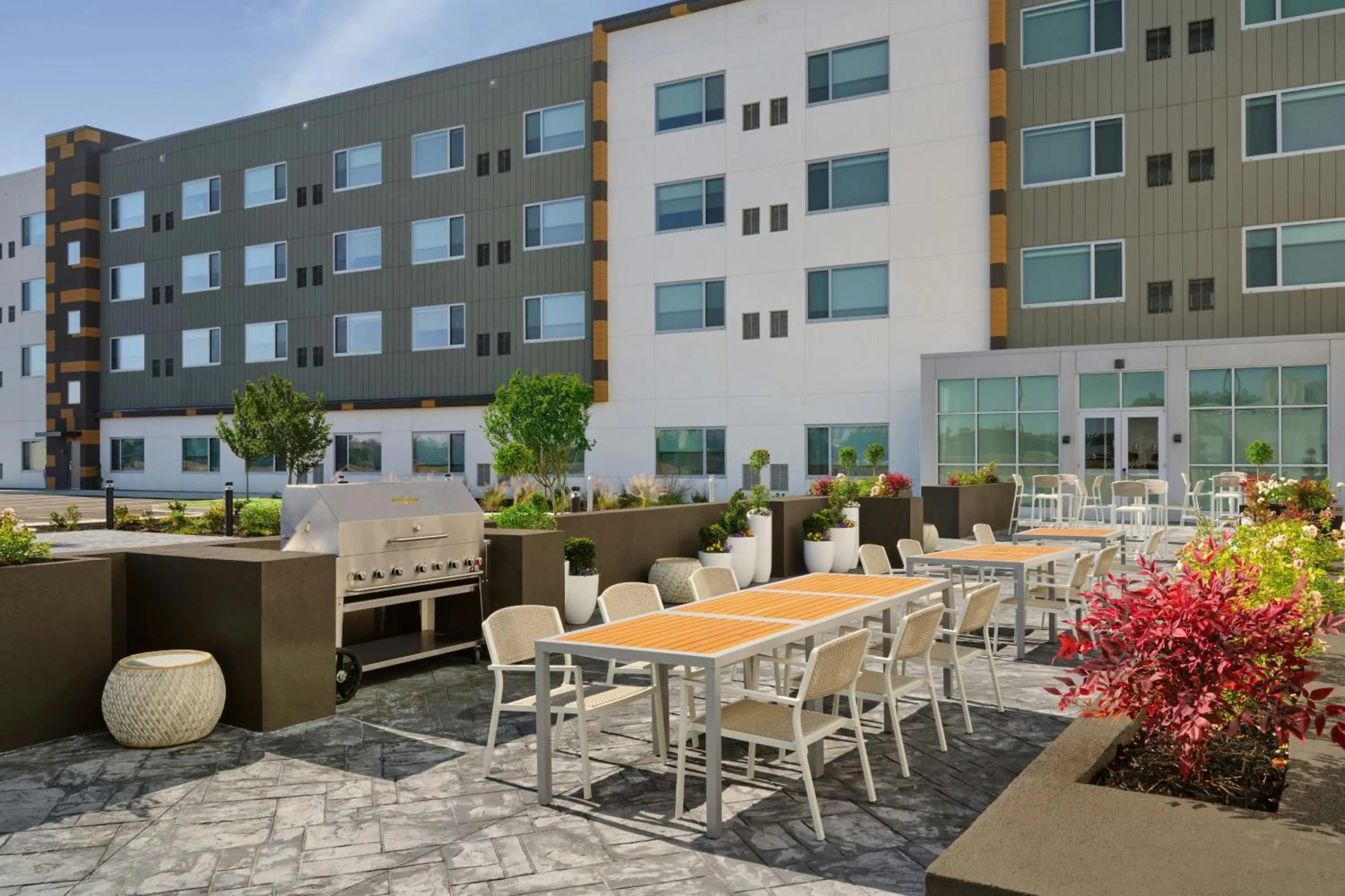 Other in Element Pooler Savannah Airport