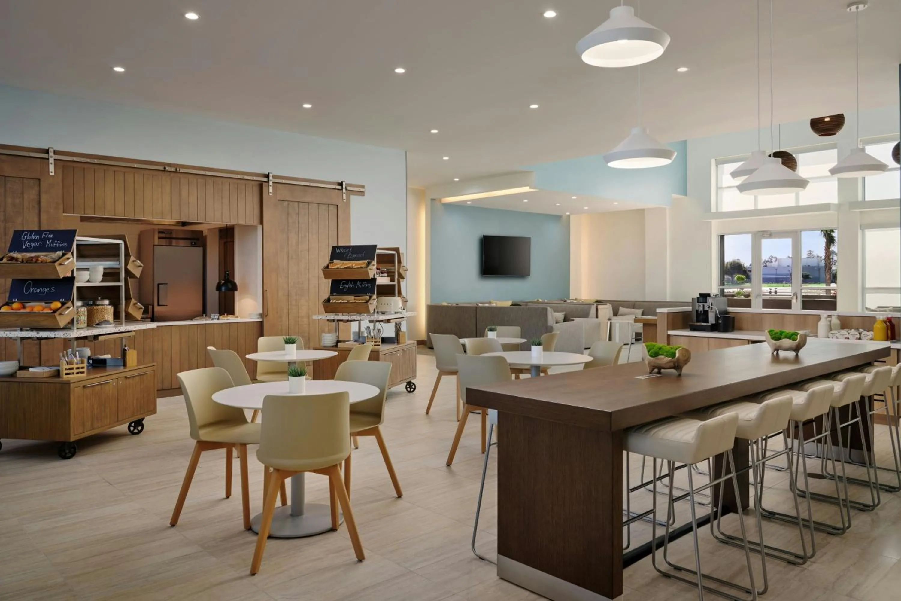 Breakfast in Element Pooler Savannah Airport