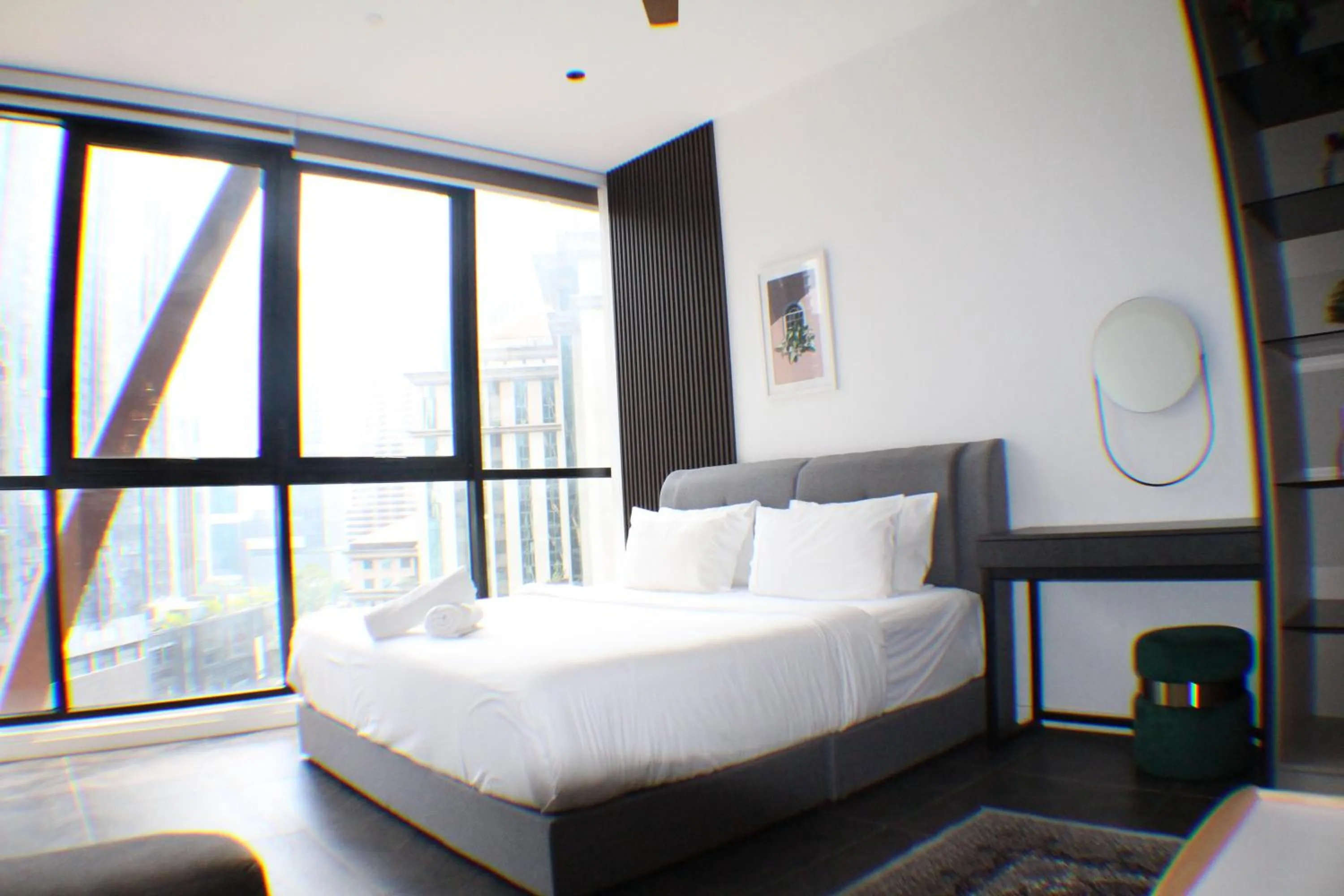 Photo of the whole room, Bed in Scarletz Service Suites KLCC