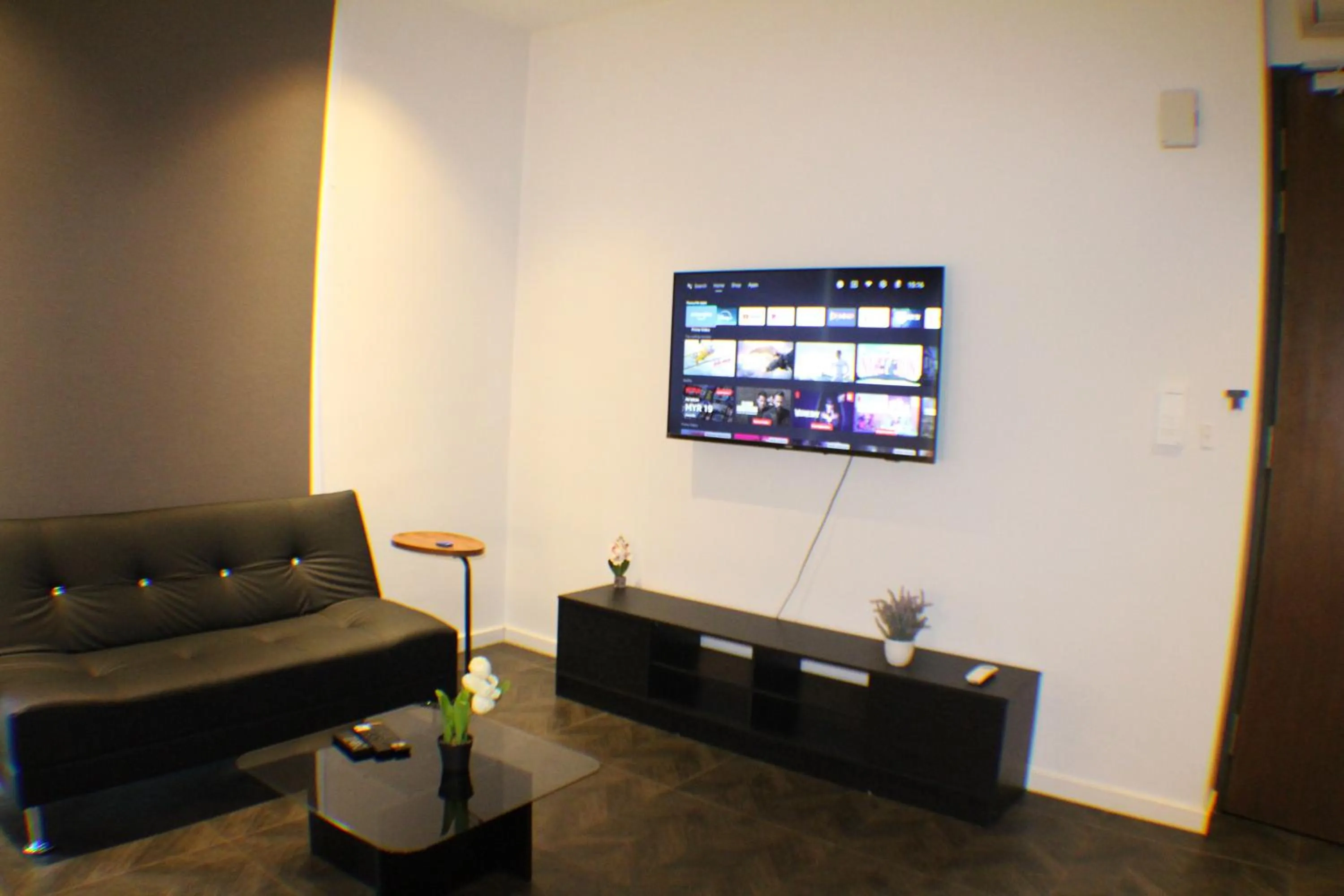 TV and multimedia in Scarletz Service Suites KLCC