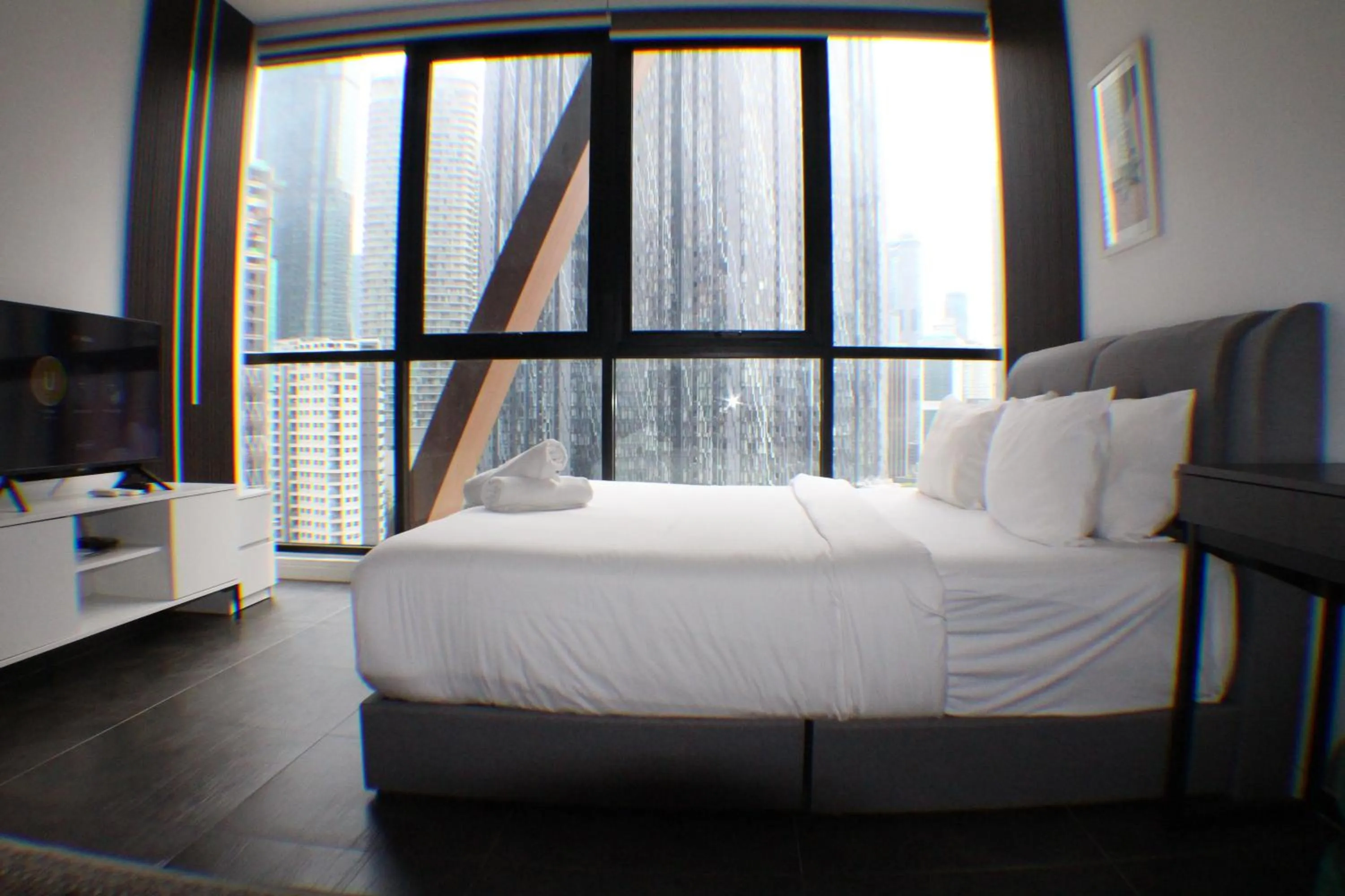 TV and multimedia, Bed in Scarletz Service Suites KLCC