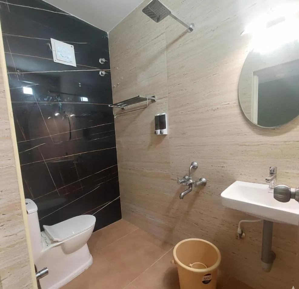 Bathroom in Elegant Residency