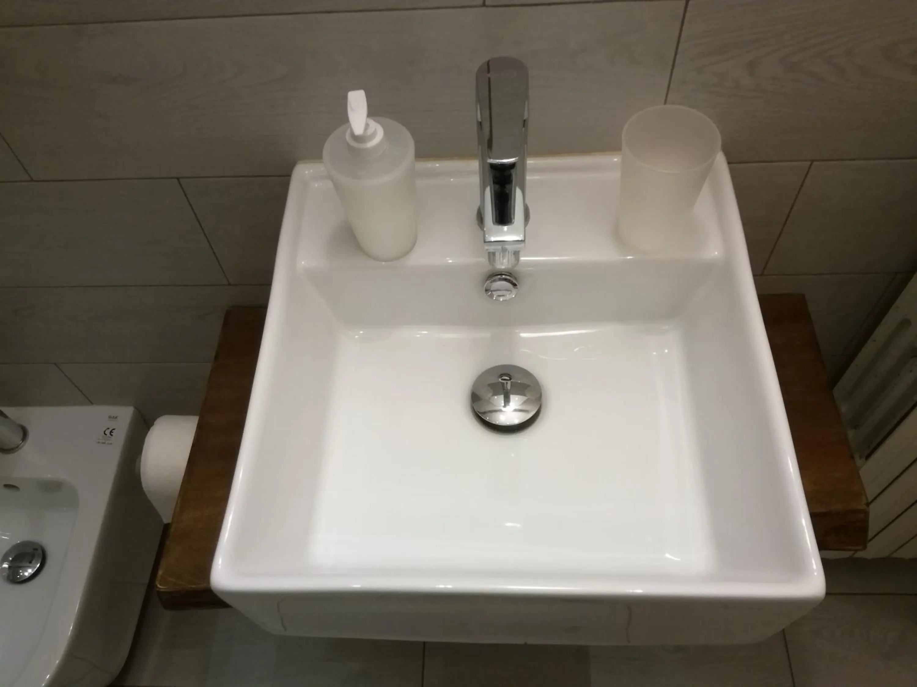 Bathroom in B&B SAN FRANCESCO Pescara Centro