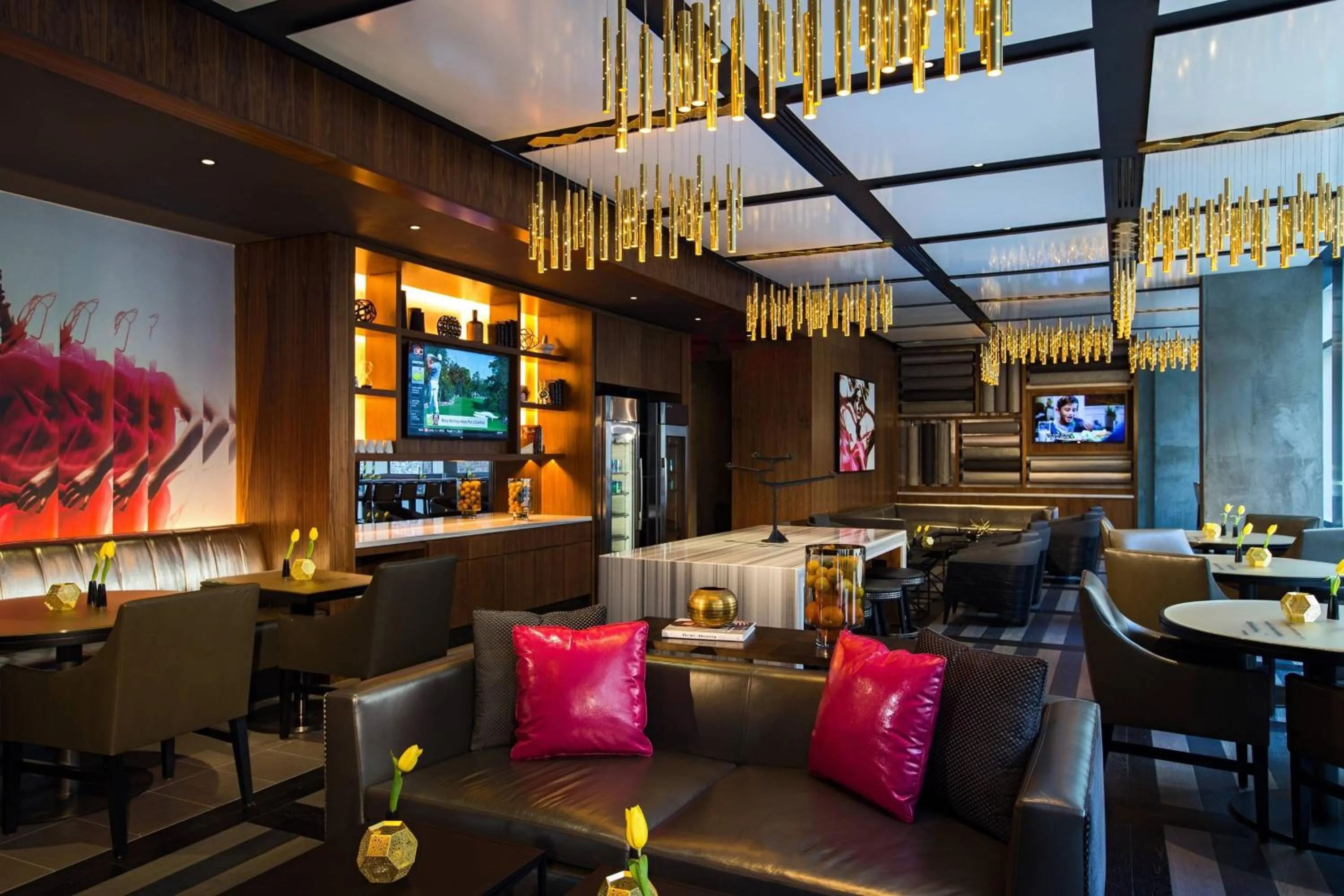 Lounge or bar in Renaissance New York Midtown Hotel
