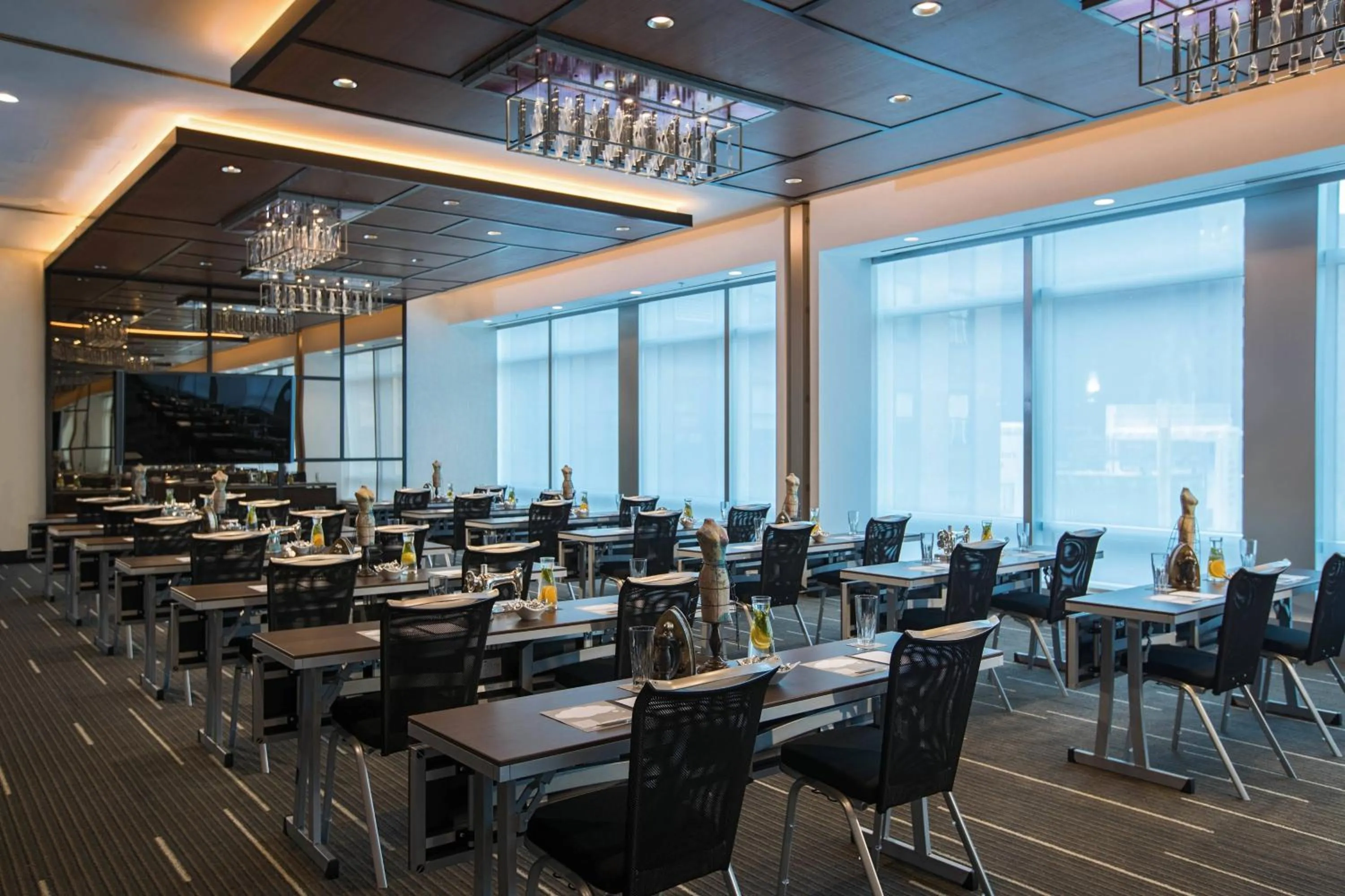 Meeting/conference room in Renaissance New York Midtown Hotel