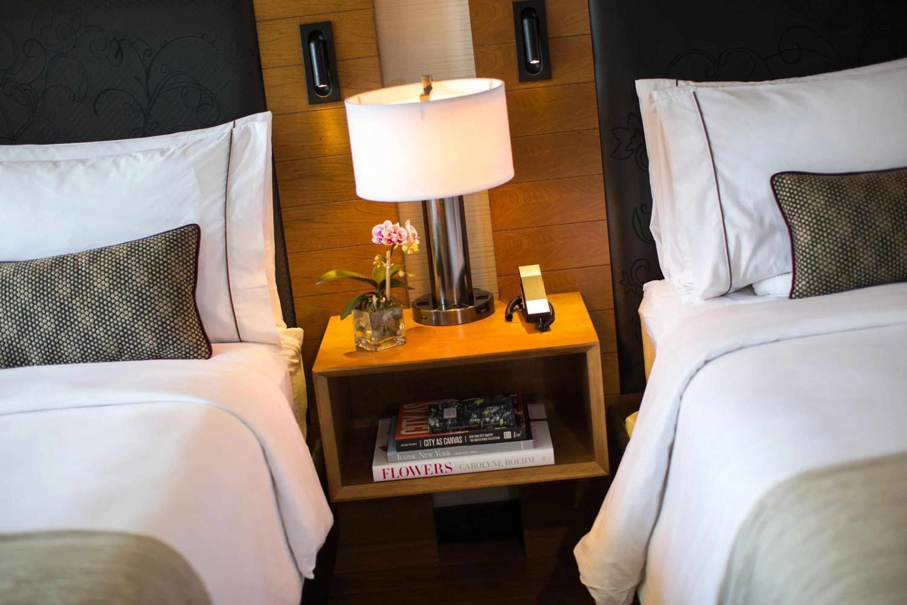 Photo of the whole room, Bed in Renaissance New York Midtown Hotel