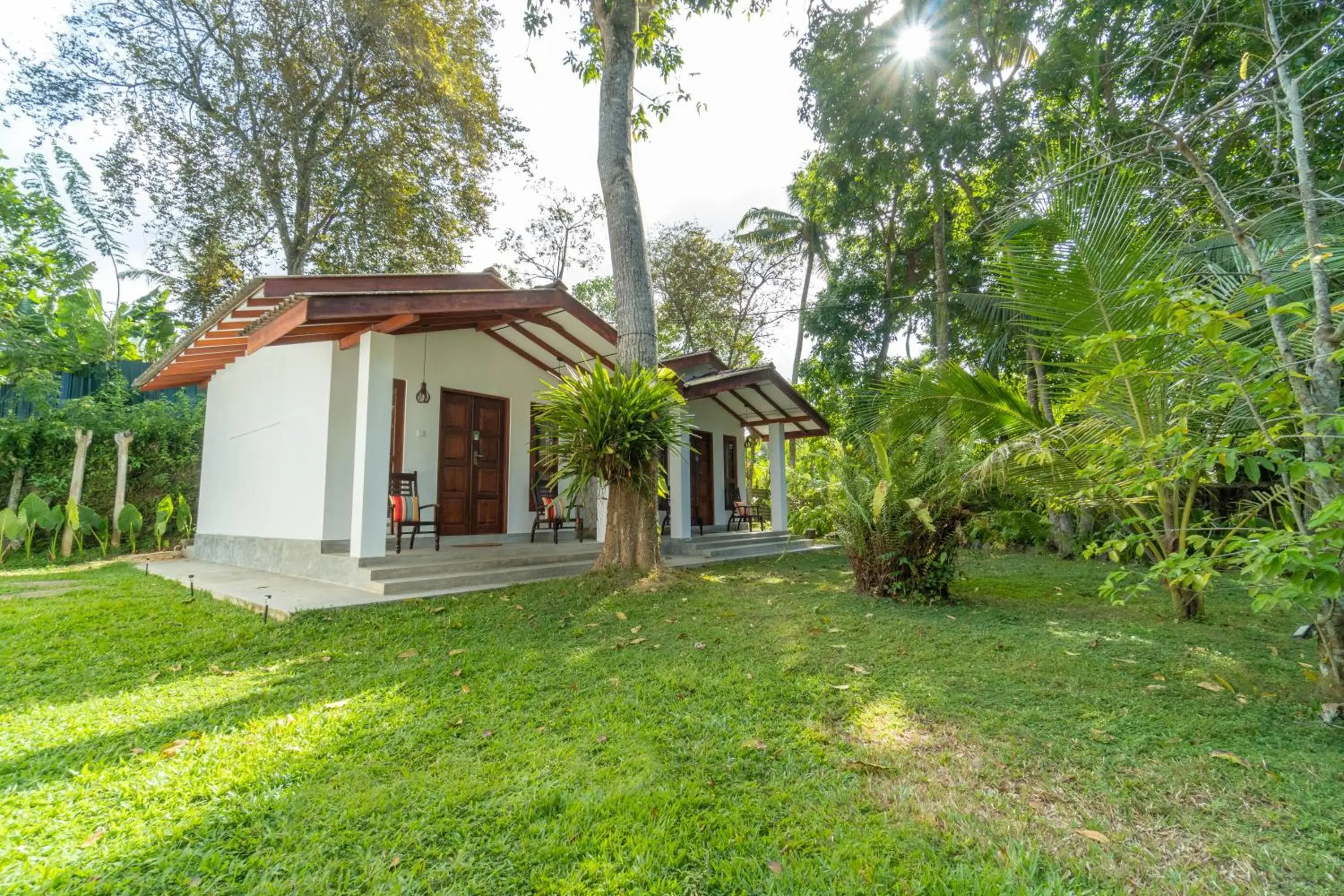 King Room with Garden View in Bird Of Paradise - Ahangama Villa King Room with Garden View in Bird Of Paradise - Ahangama Villa