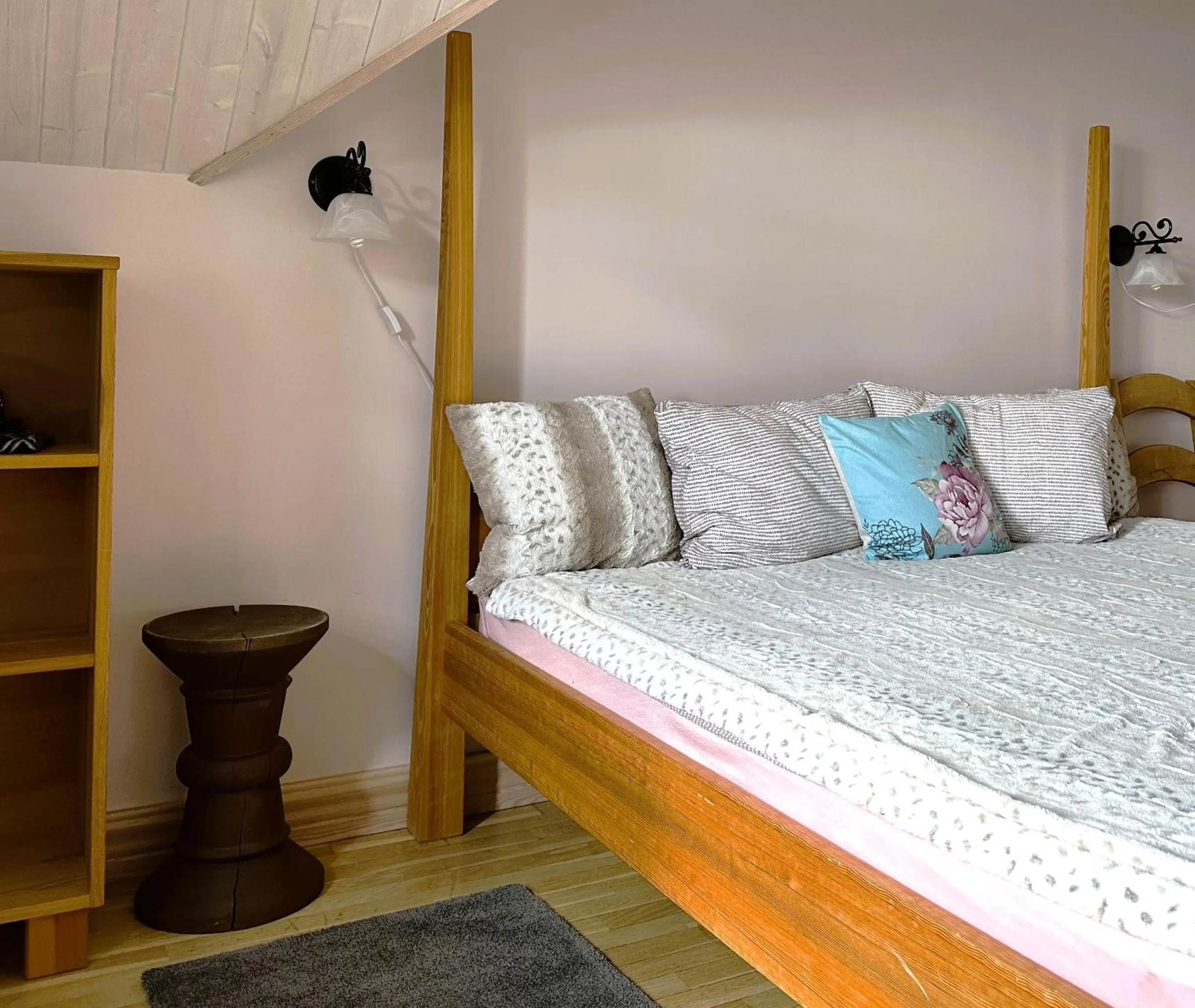 Bedroom, Bed in North Lake Villa Plateliai