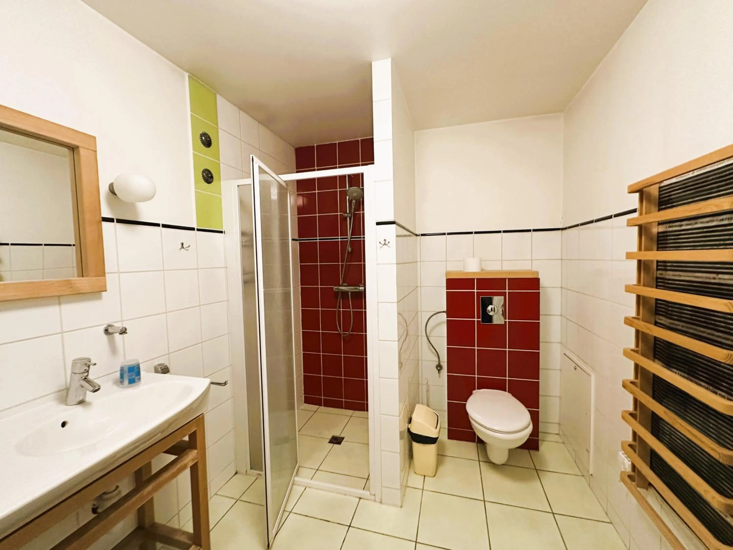 Shower in North Lake Villa Plateliai