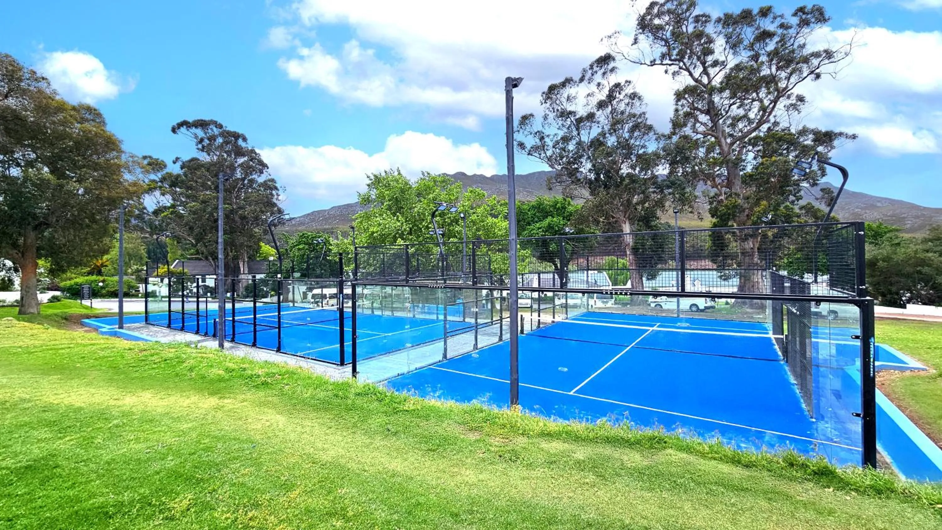 Activities in Houw Hoek Hotel