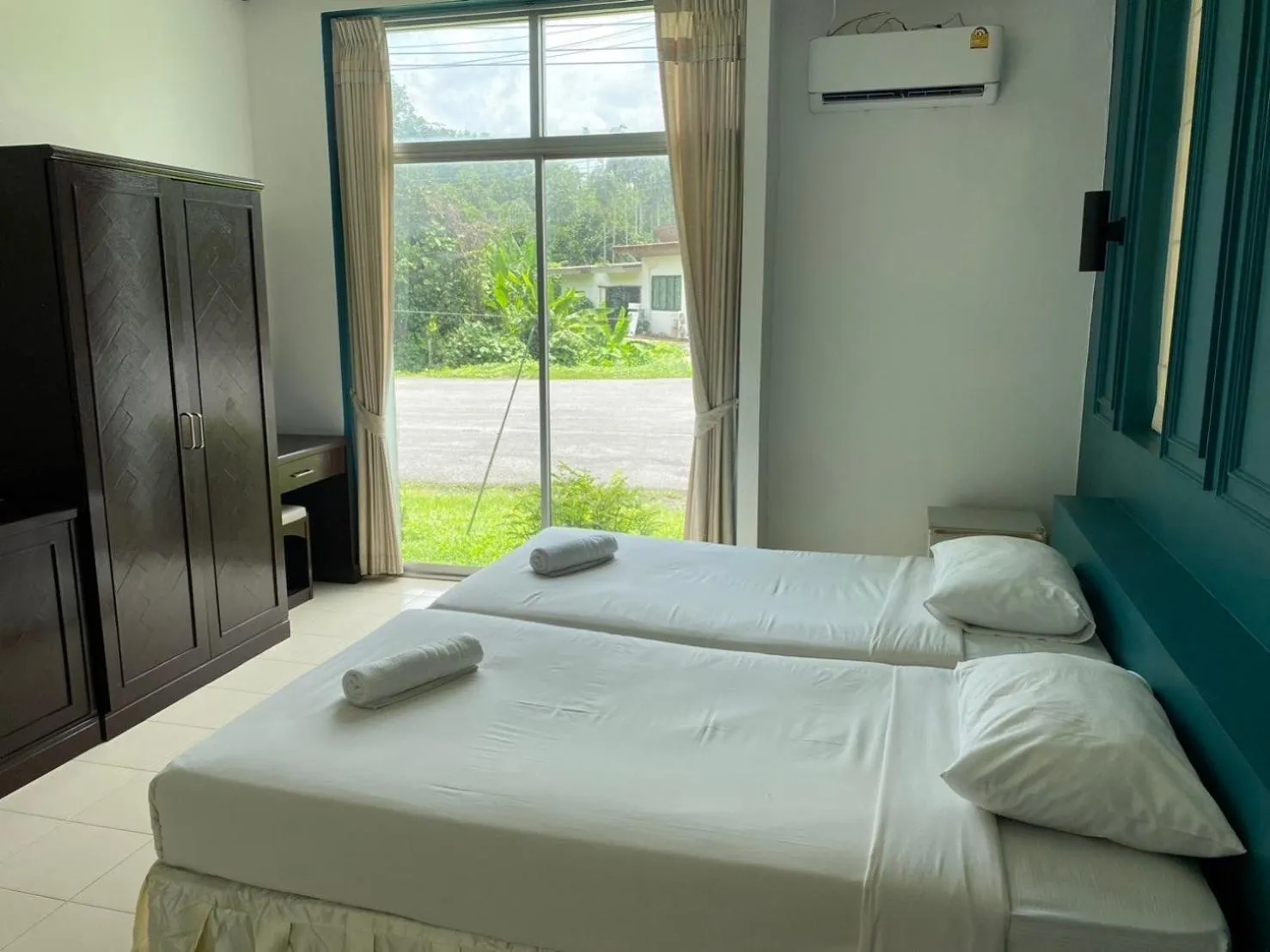 Bed in Wangyao Riverside Resort