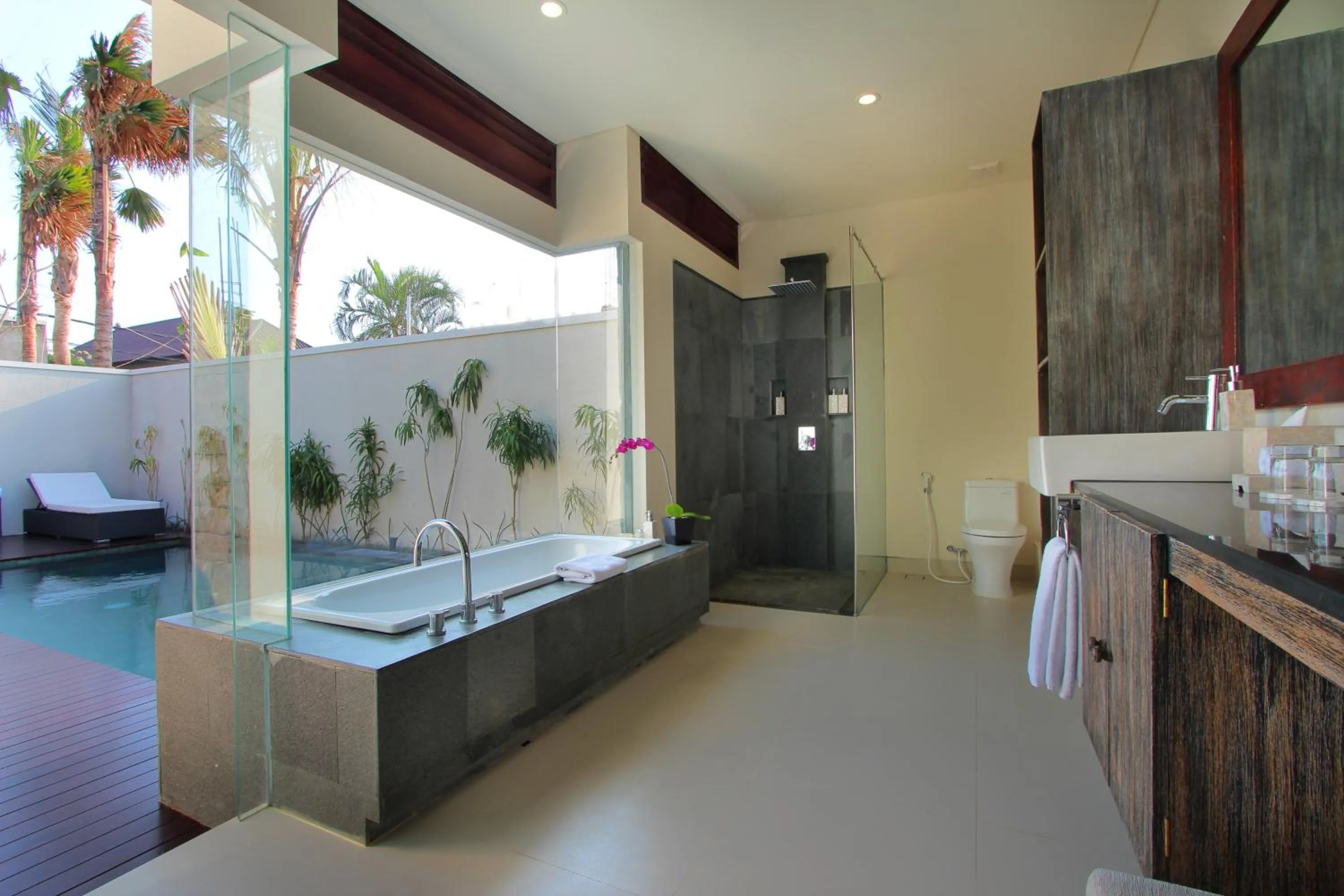 Shower in Royal Samaja Villas