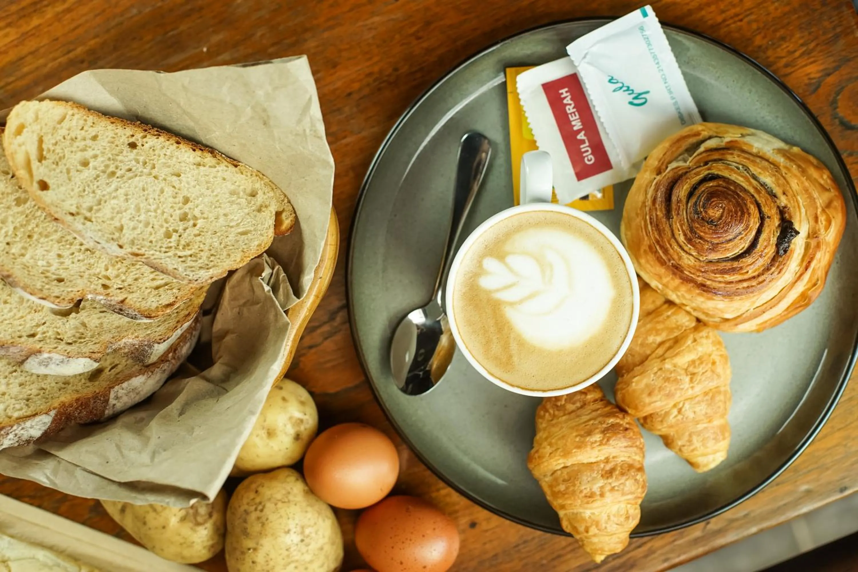 Breakfast in Royal Samaja Villas