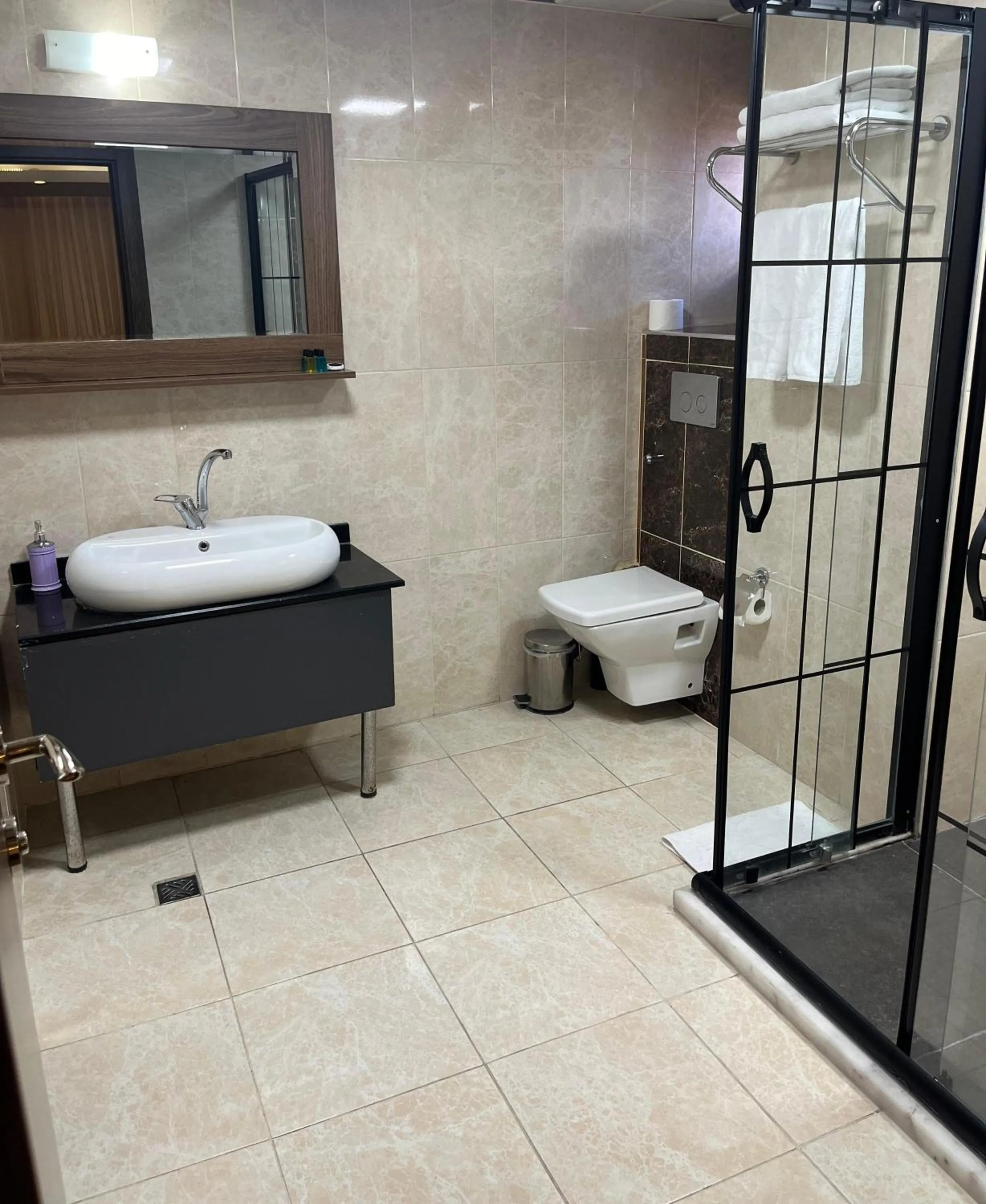 Shower in No 139 Apartments