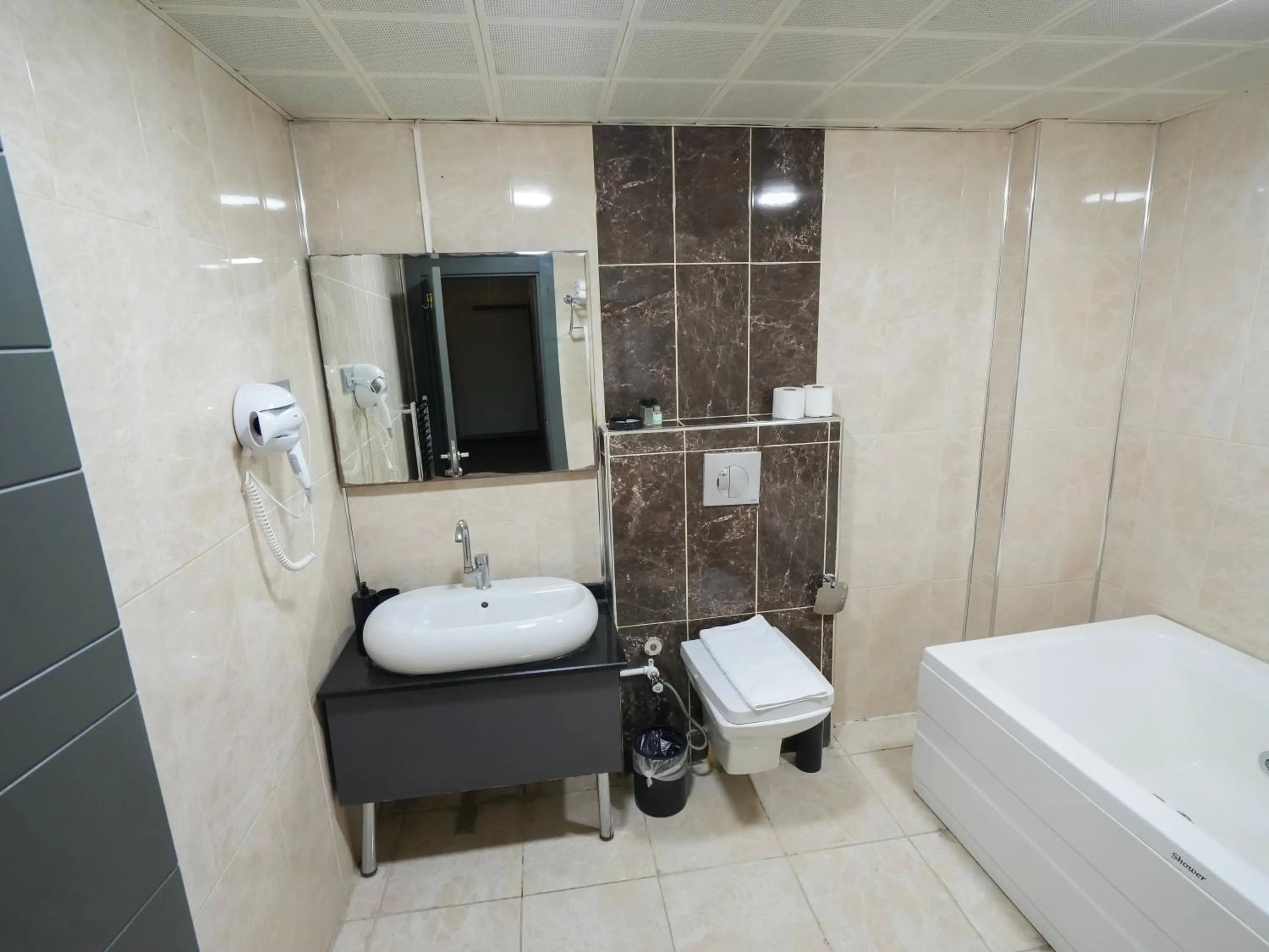 Shower in No 139 Apartments