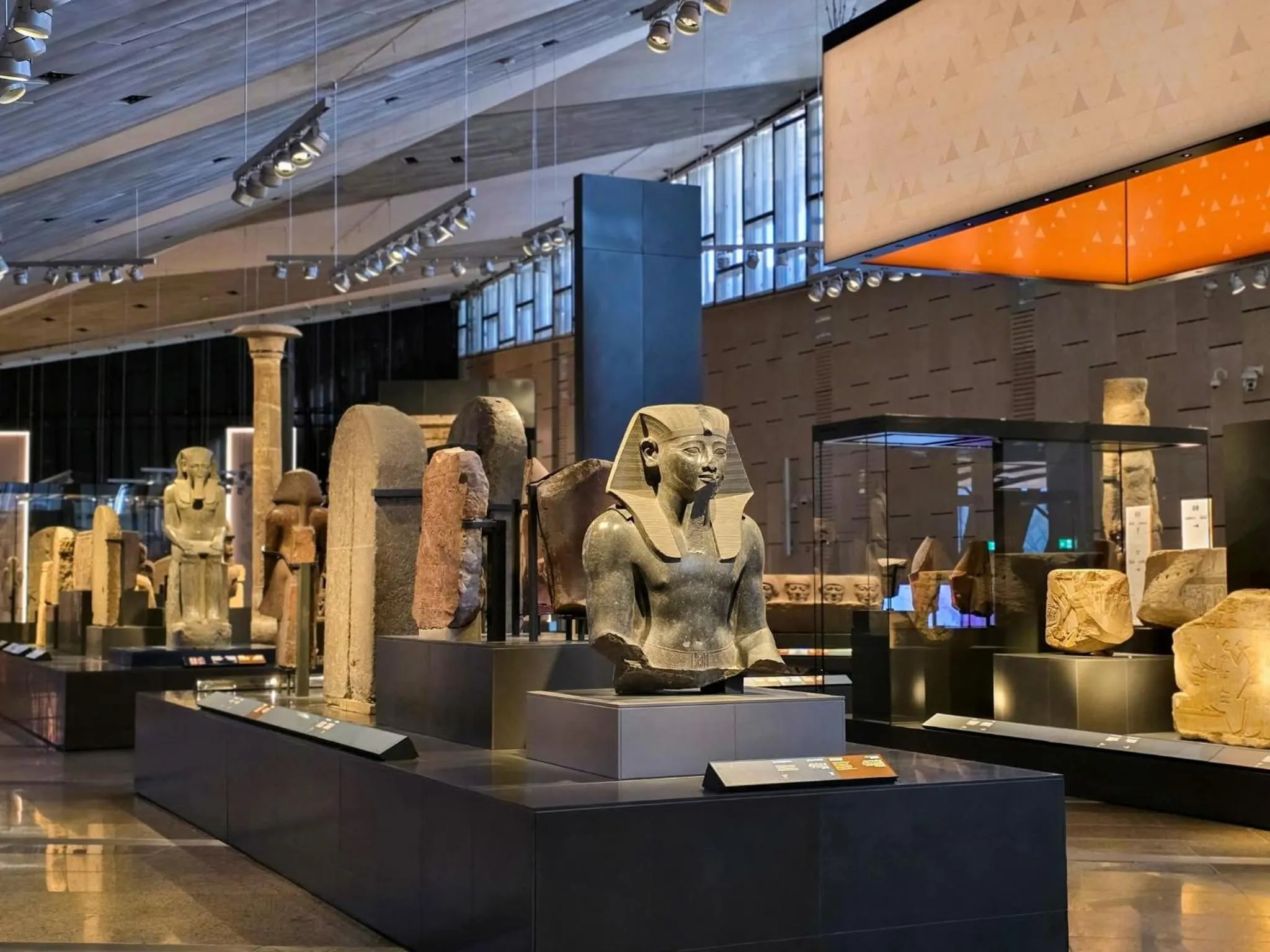 Nearby landmark in Falcon pyramids inn