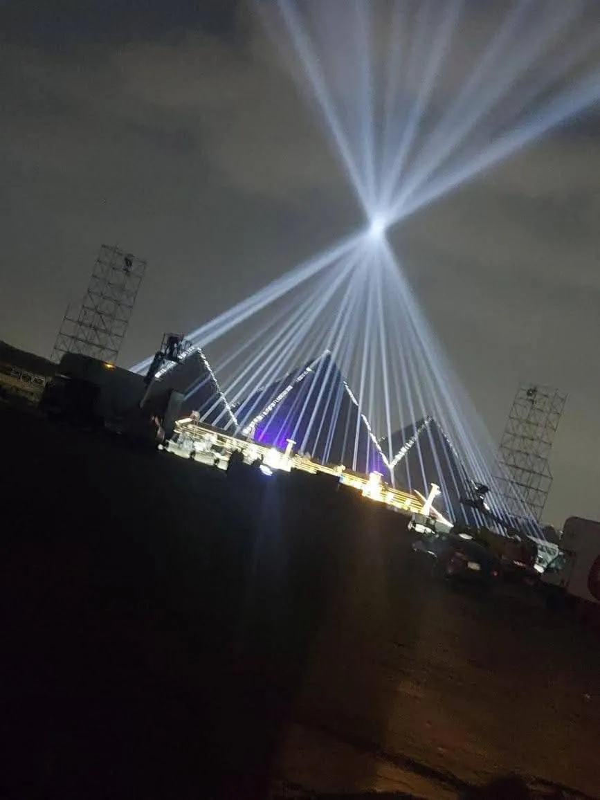 Property building in Falcon pyramids inn