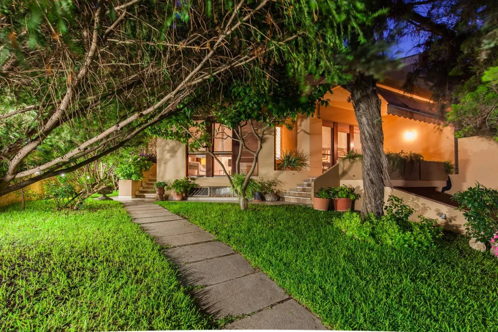 La Tuia e il Tasso La Tuia e il Tasso