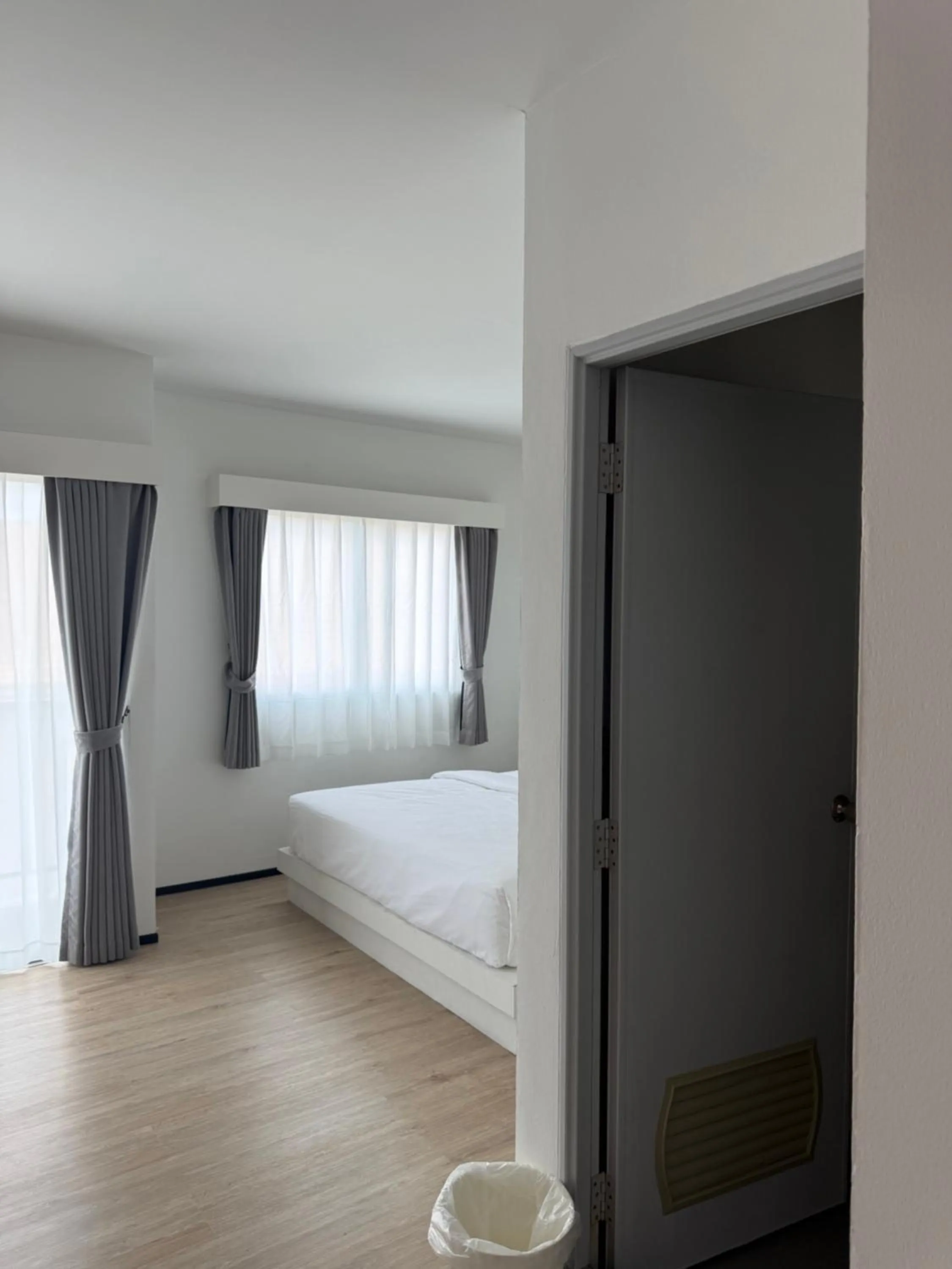 Bed in Jellyfish Residence Patong