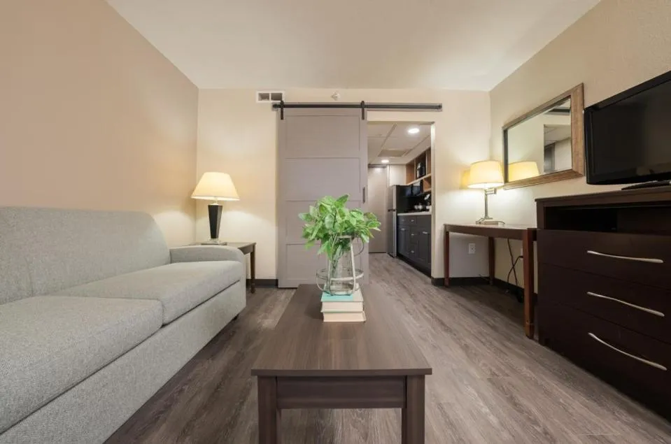 South Country Suites