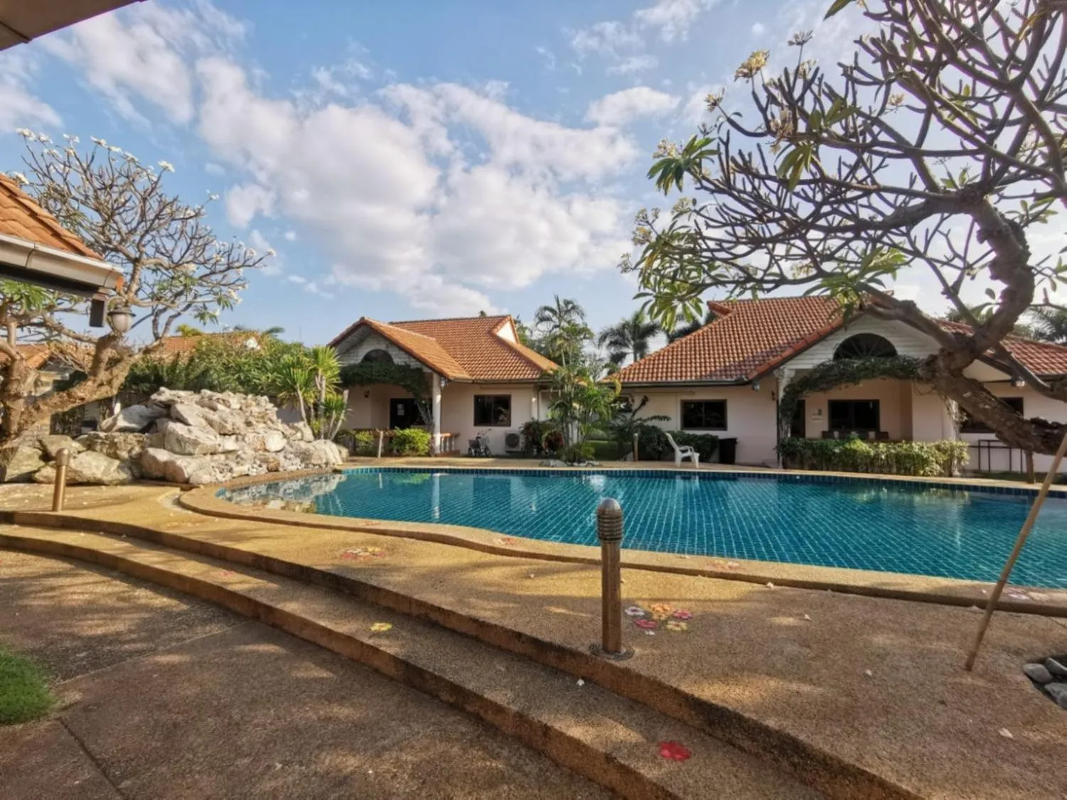 Property building in Two Fifty Nine Resort 259 Resort