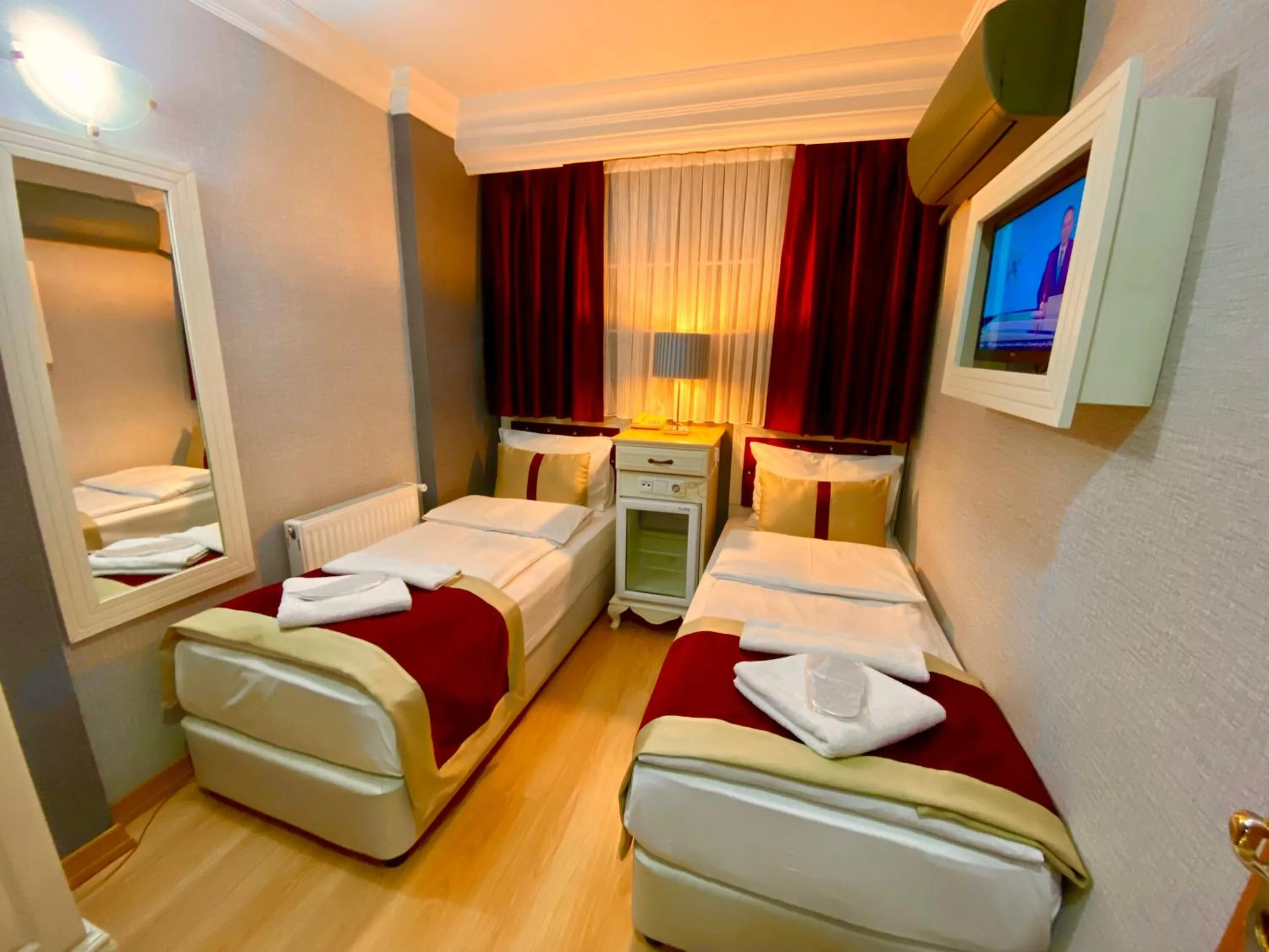 Bed in Santefe Hotel