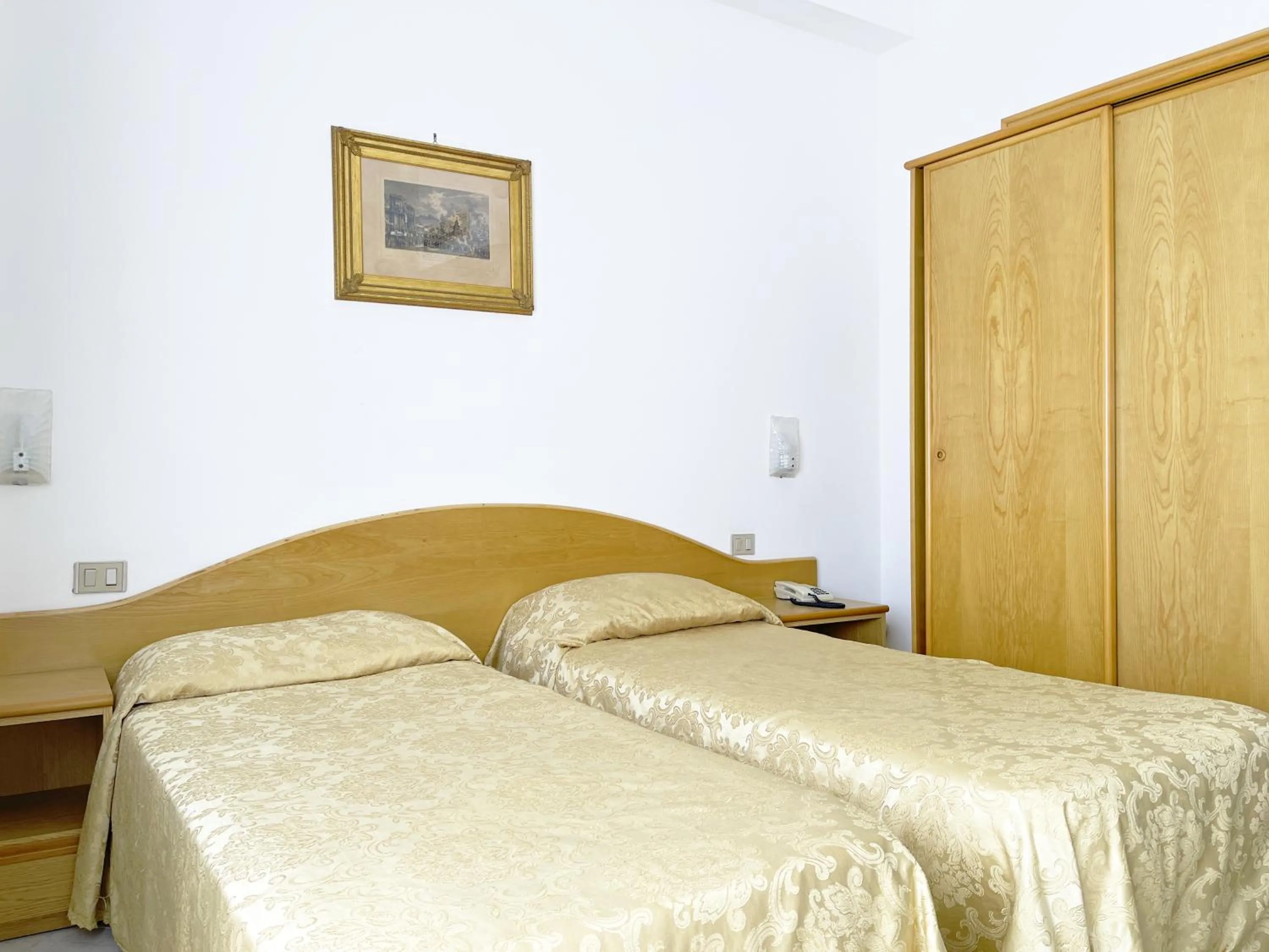 Bedroom in Hotel Reginella