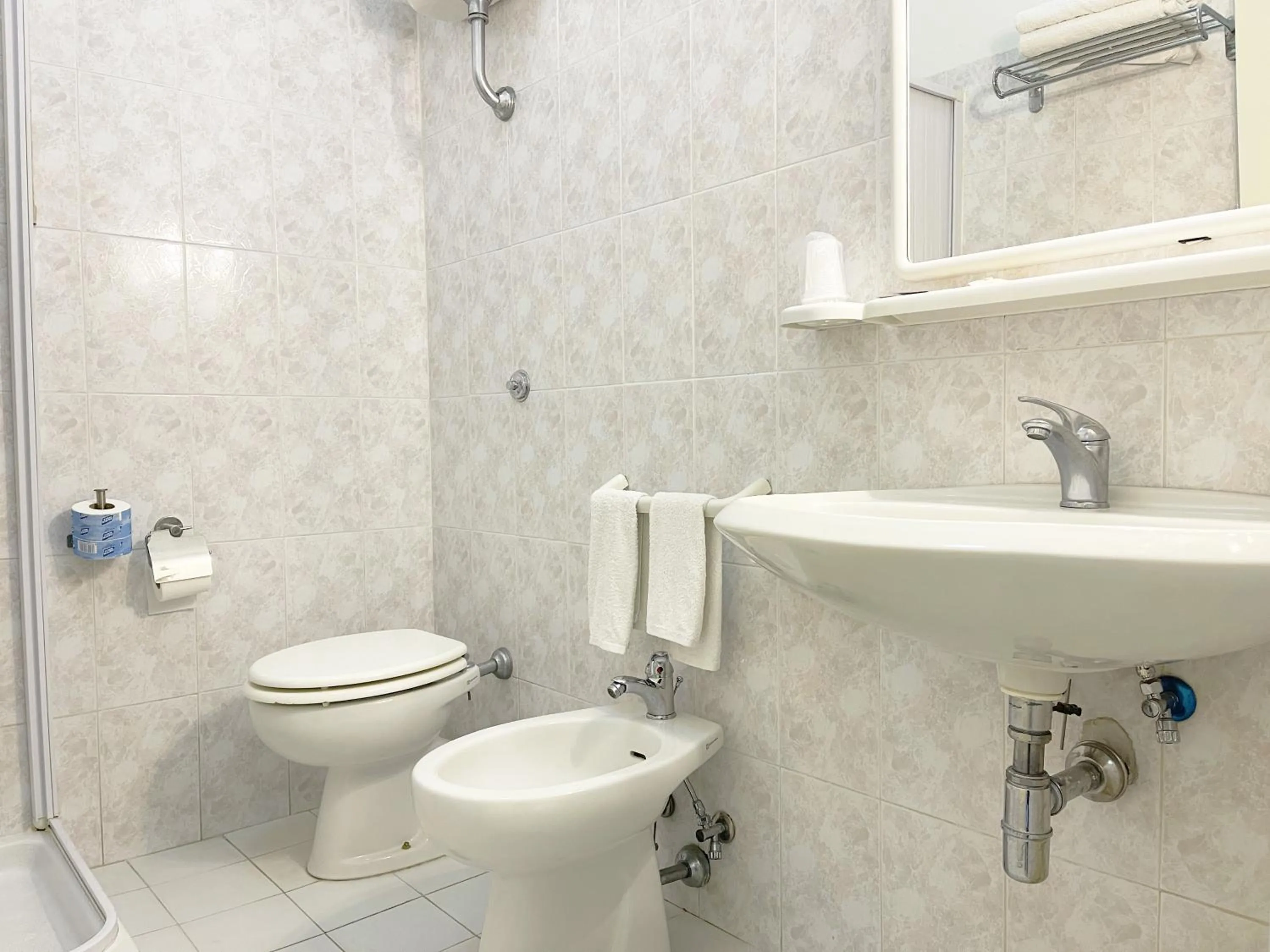 Bathroom in Hotel Reginella