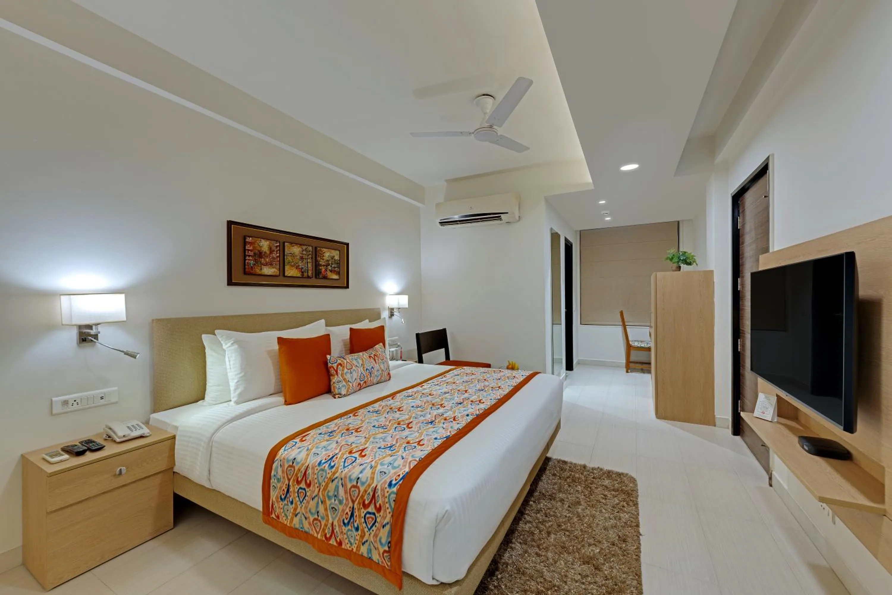 Bed in Ahuja Residency GCR