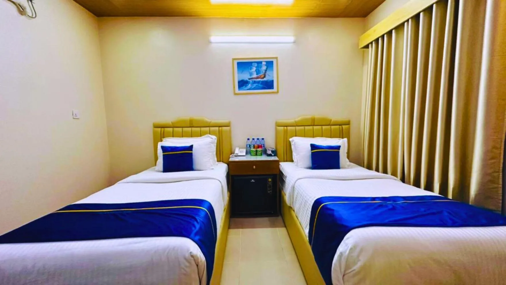 Bedroom, Bed in The Ambassador Hotel Dhanmondi