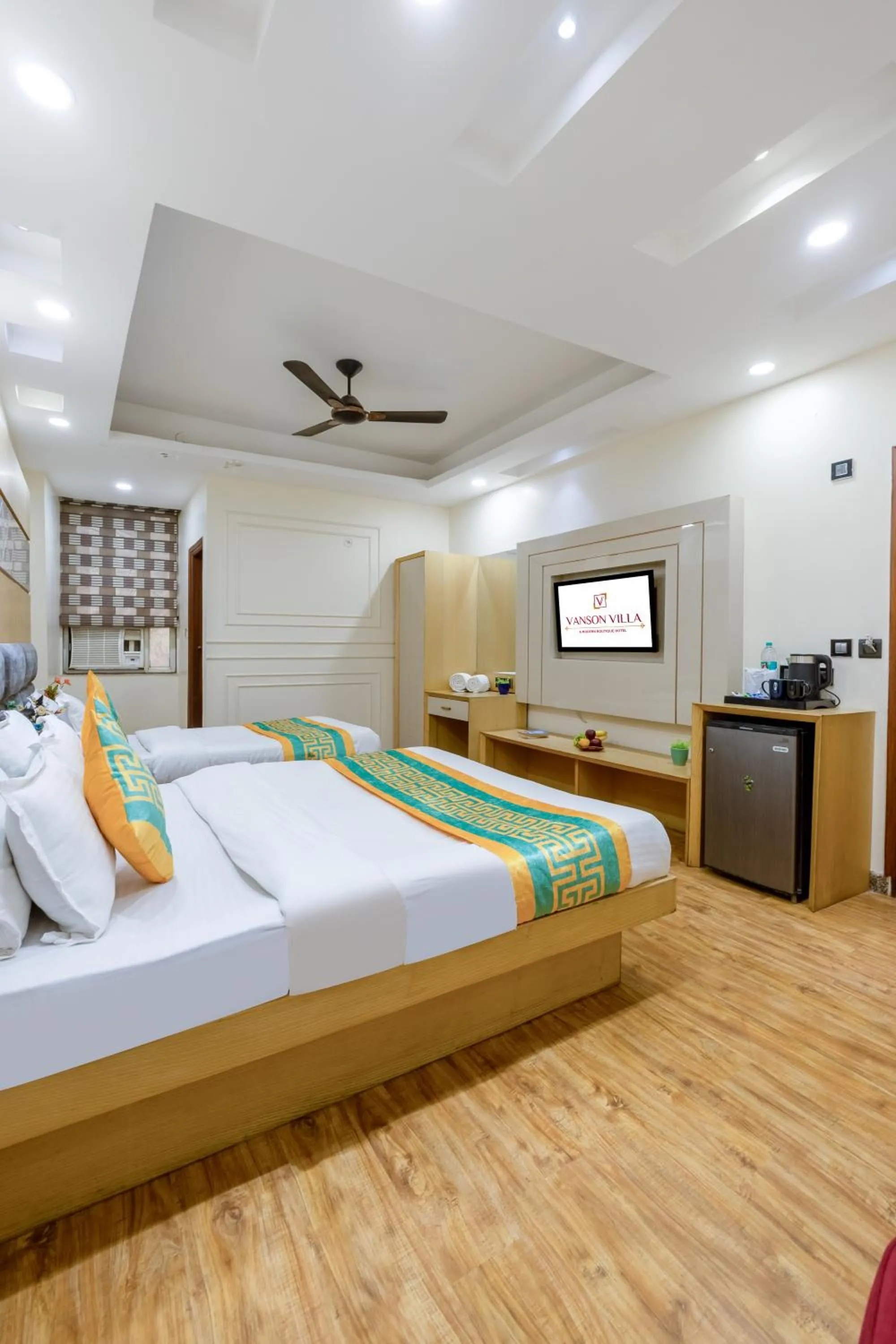 Bed in Hotel Vanson Villa, City Centre - With Free Airport & Train Station Pickup