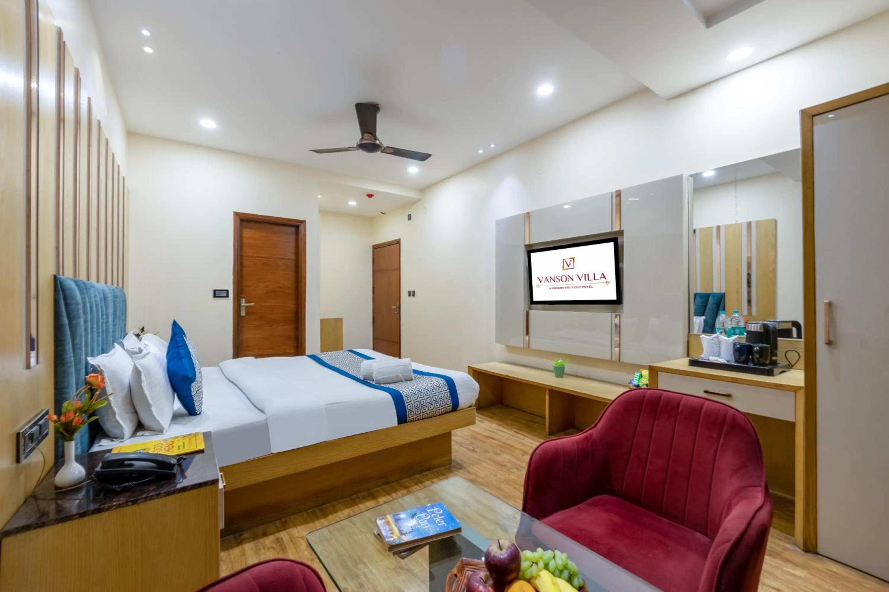 Bed in Hotel Vanson Villa, City Centre - With Free Airport & Train Station Pickup