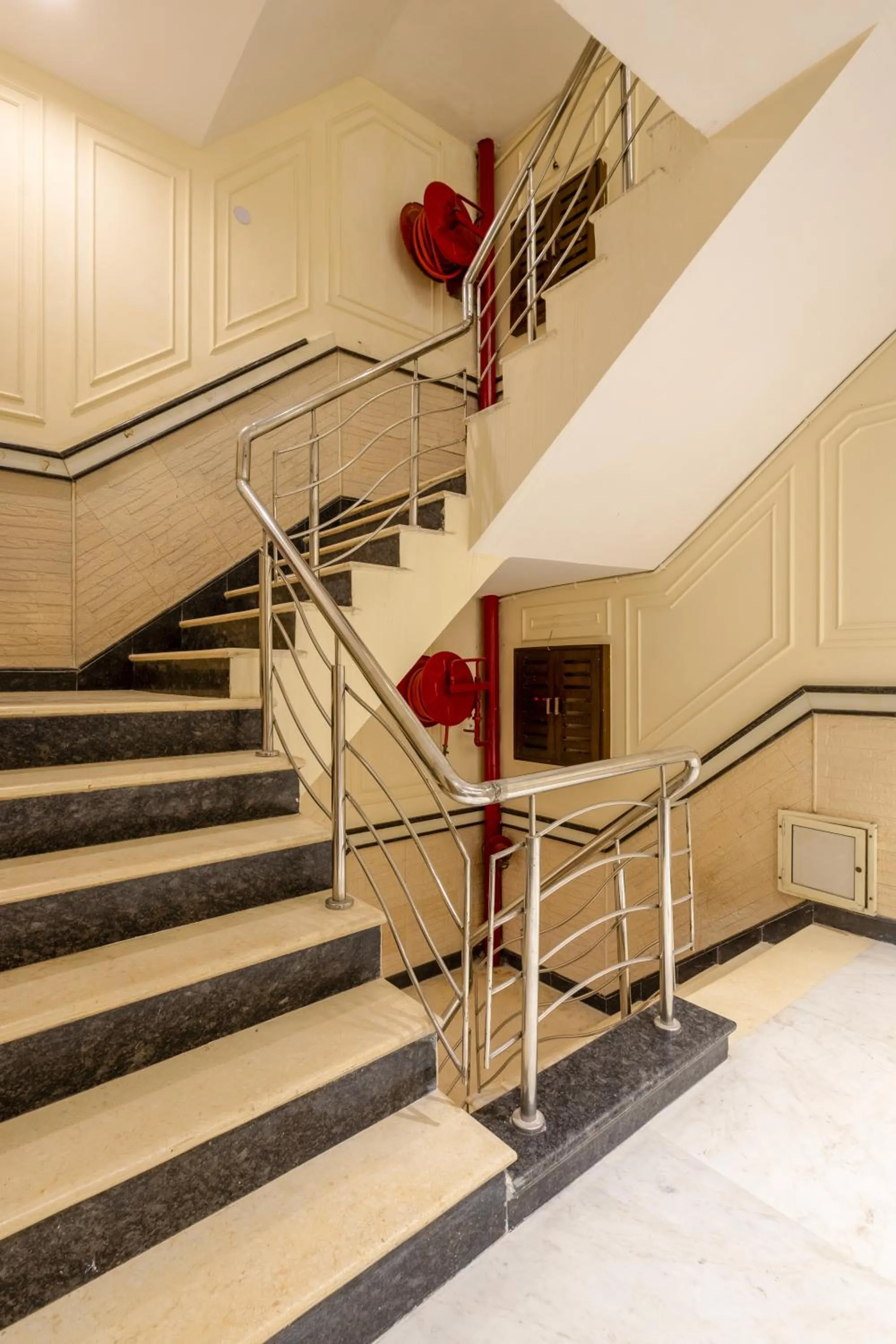 Floor plan in Hotel Vanson Villa, City Centre - With Free Airport & Train Station Pickup